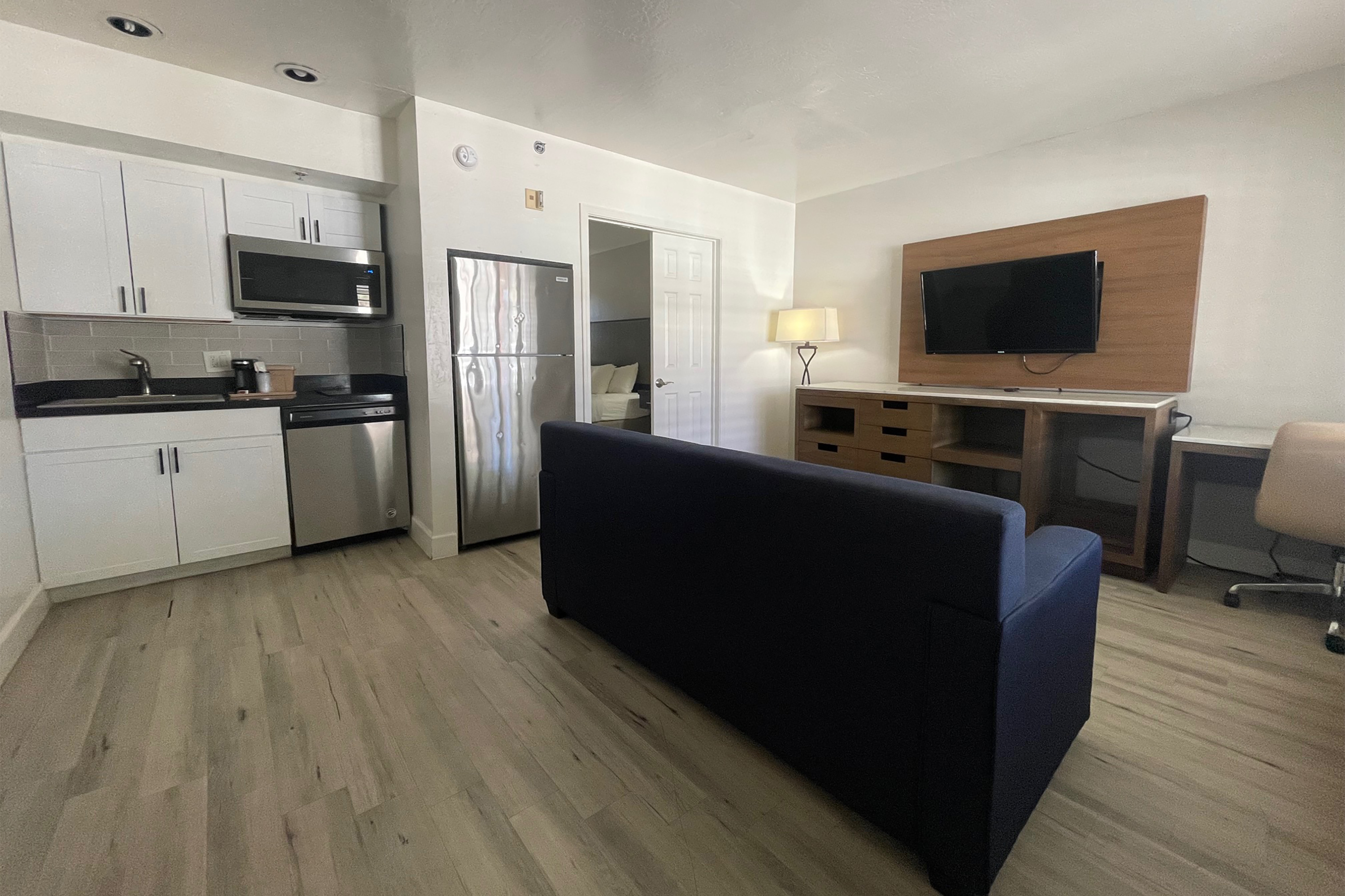 Guest room at the Baymont Inn & Suites by Wyndham Tempe University/Phoenix in Tempe, Arizona