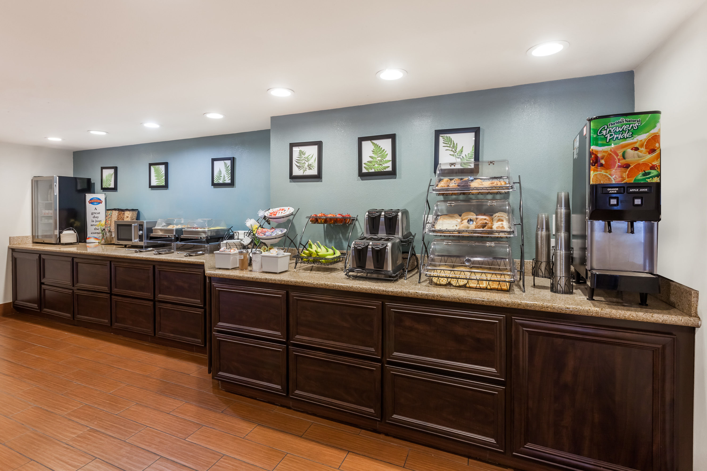 Free breakfast at Baymont by Wyndham Barstow Historic Route 66 in Barstow, California