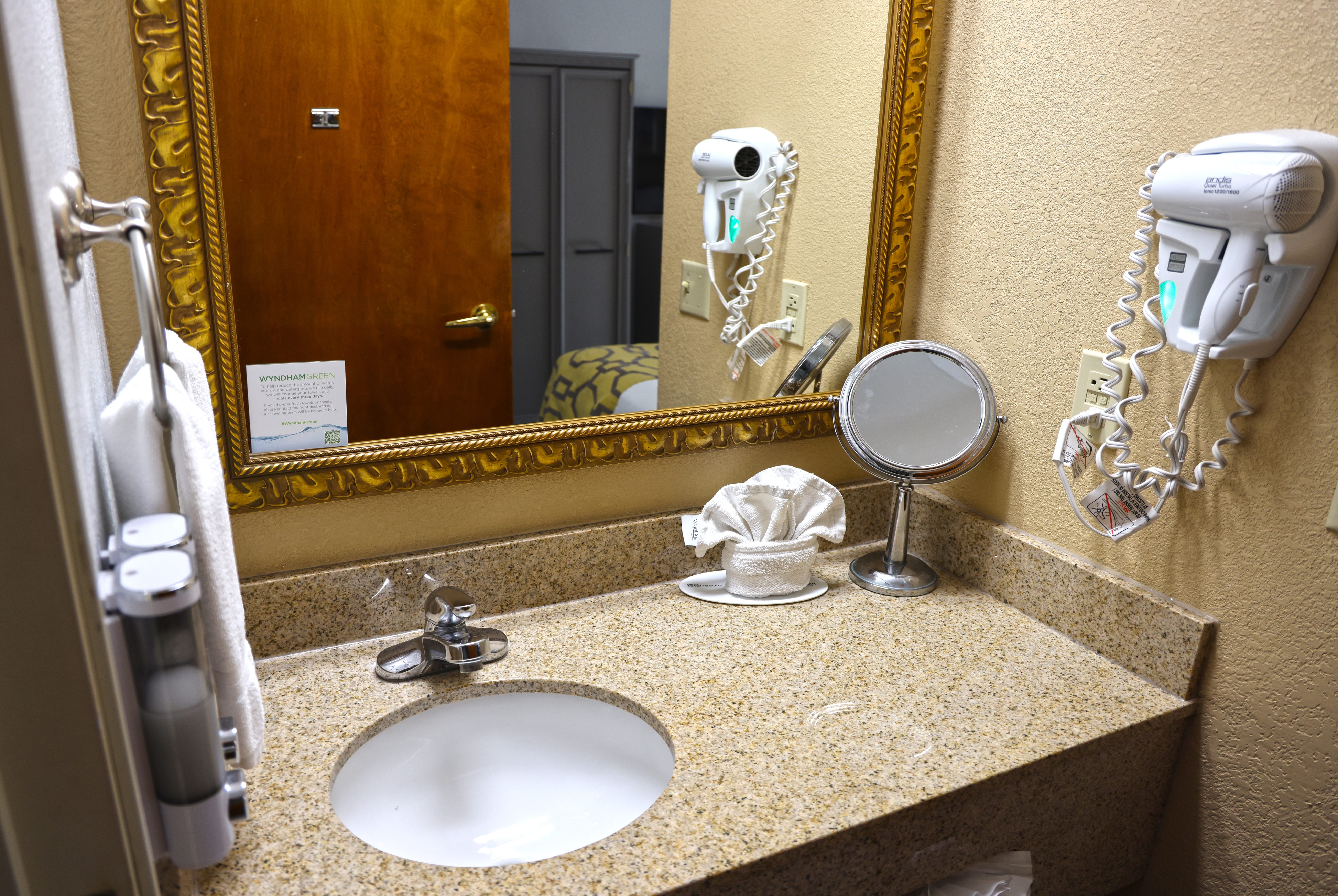 Guest room bath at the Baymont by Wyndham Barstow Historic Route 66 in Barstow, California