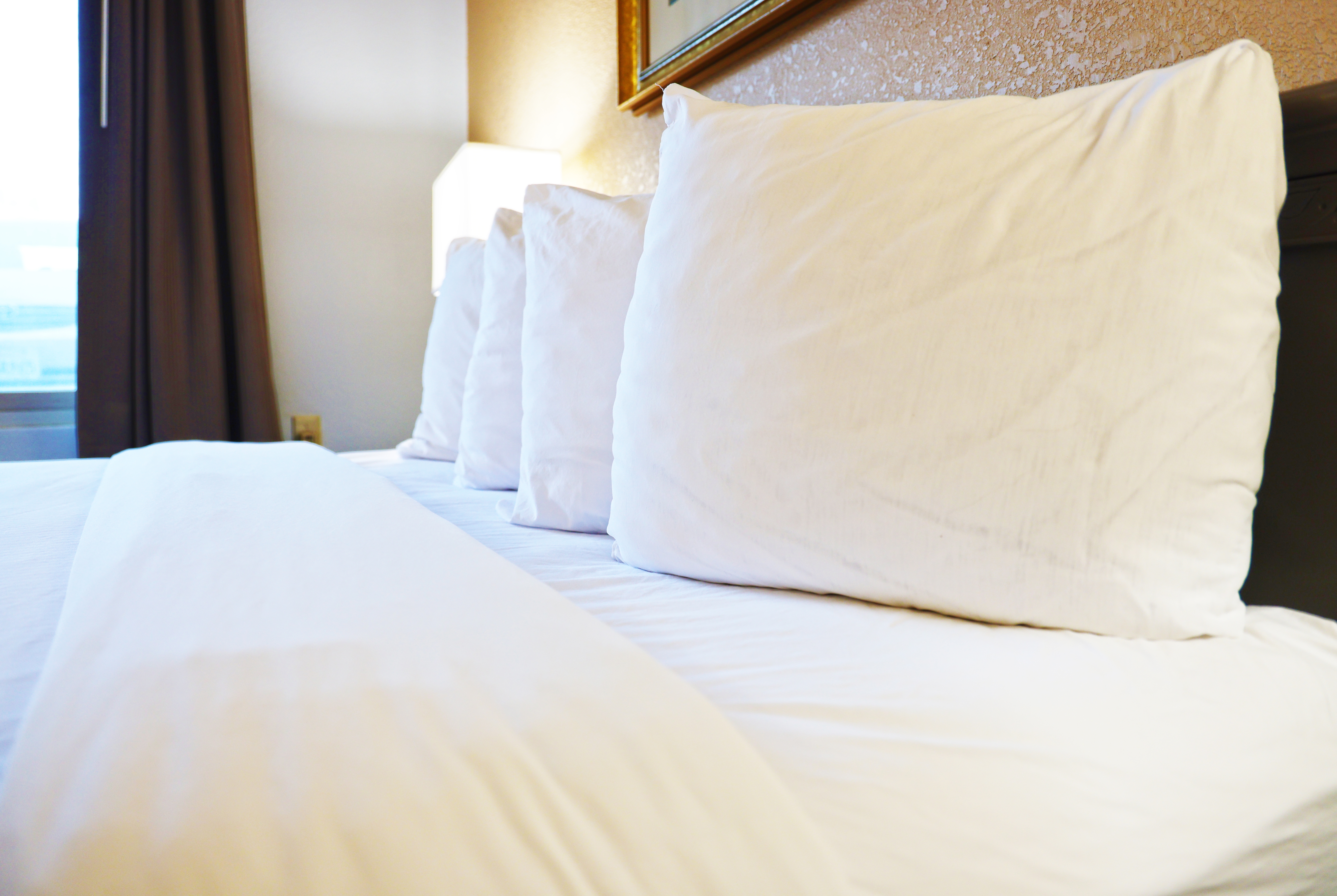 Guest room at the Baymont by Wyndham Barstow Historic Route 66 in Barstow, California
