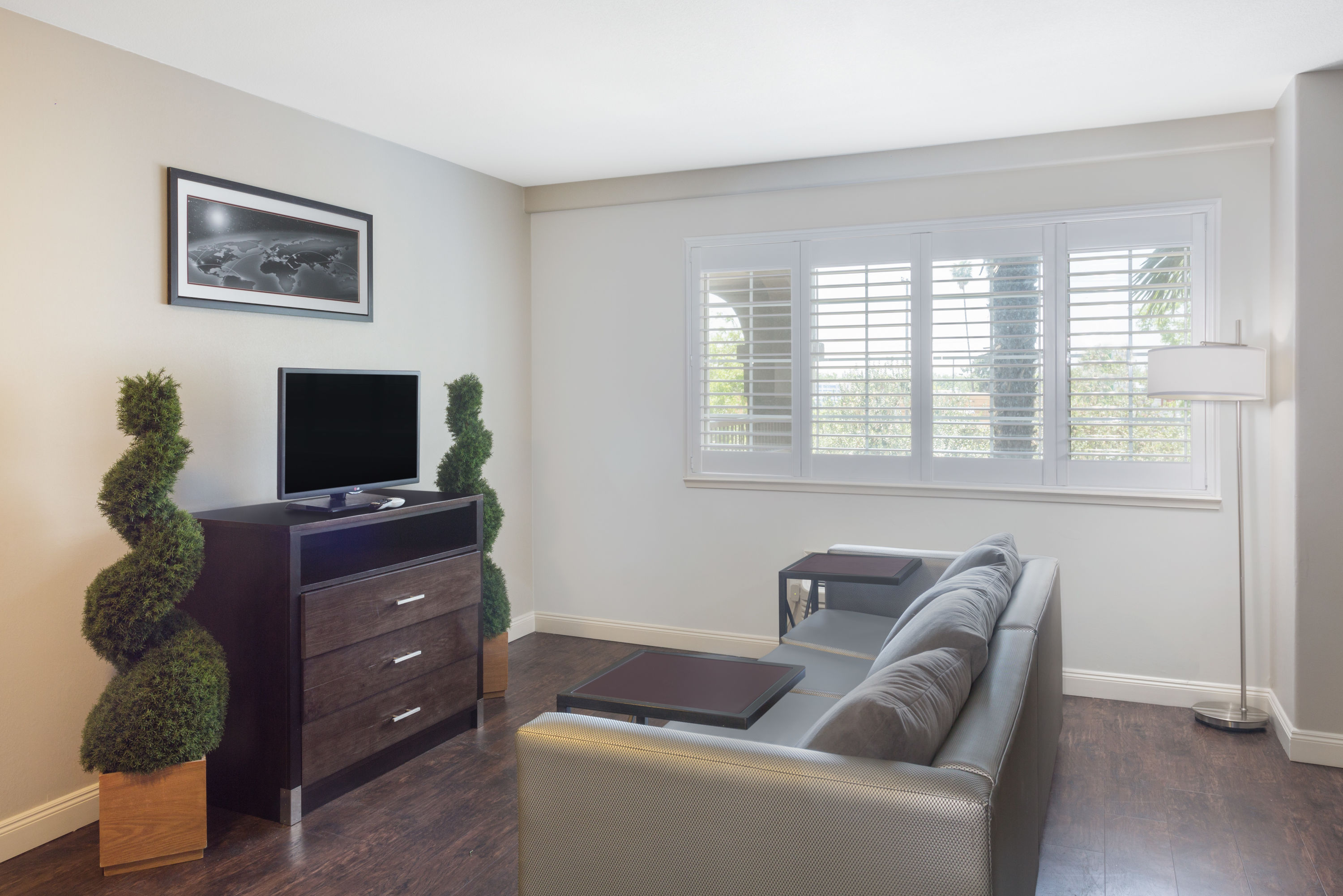 Guest room feature at the Baymont by Wyndham Modesto Salida in Modesto, California