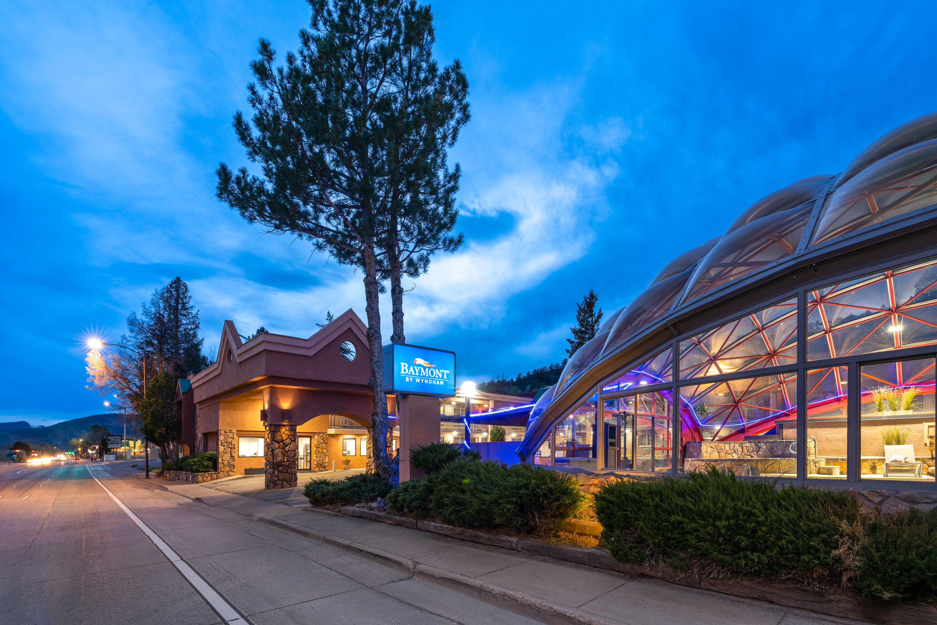 Exterior Dusk Image of Baymont by Wyndham Durango hotel in Durango, Colorado