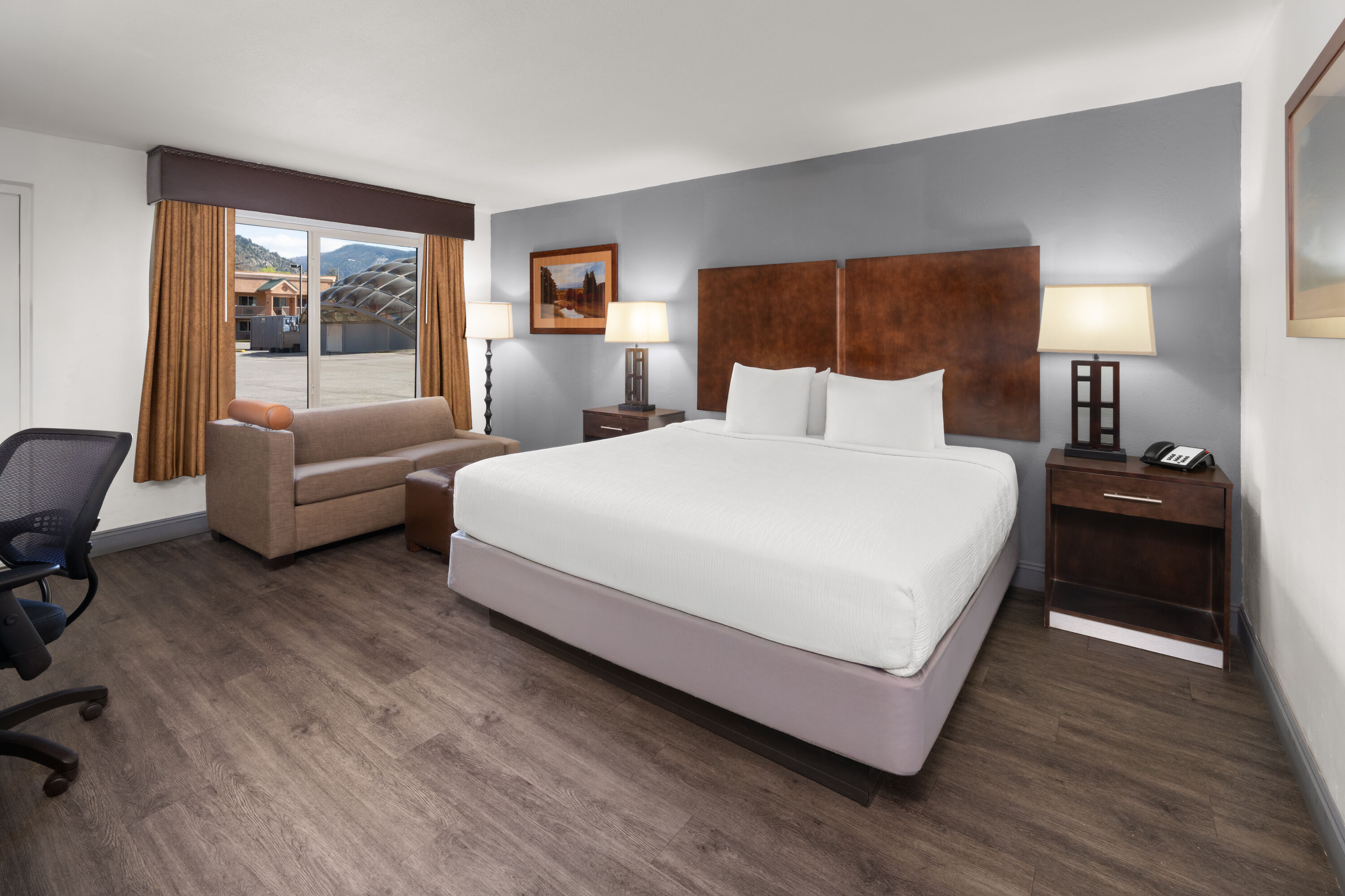 Guest room at the Baymont by Wyndham Durango in Durango, Colorado