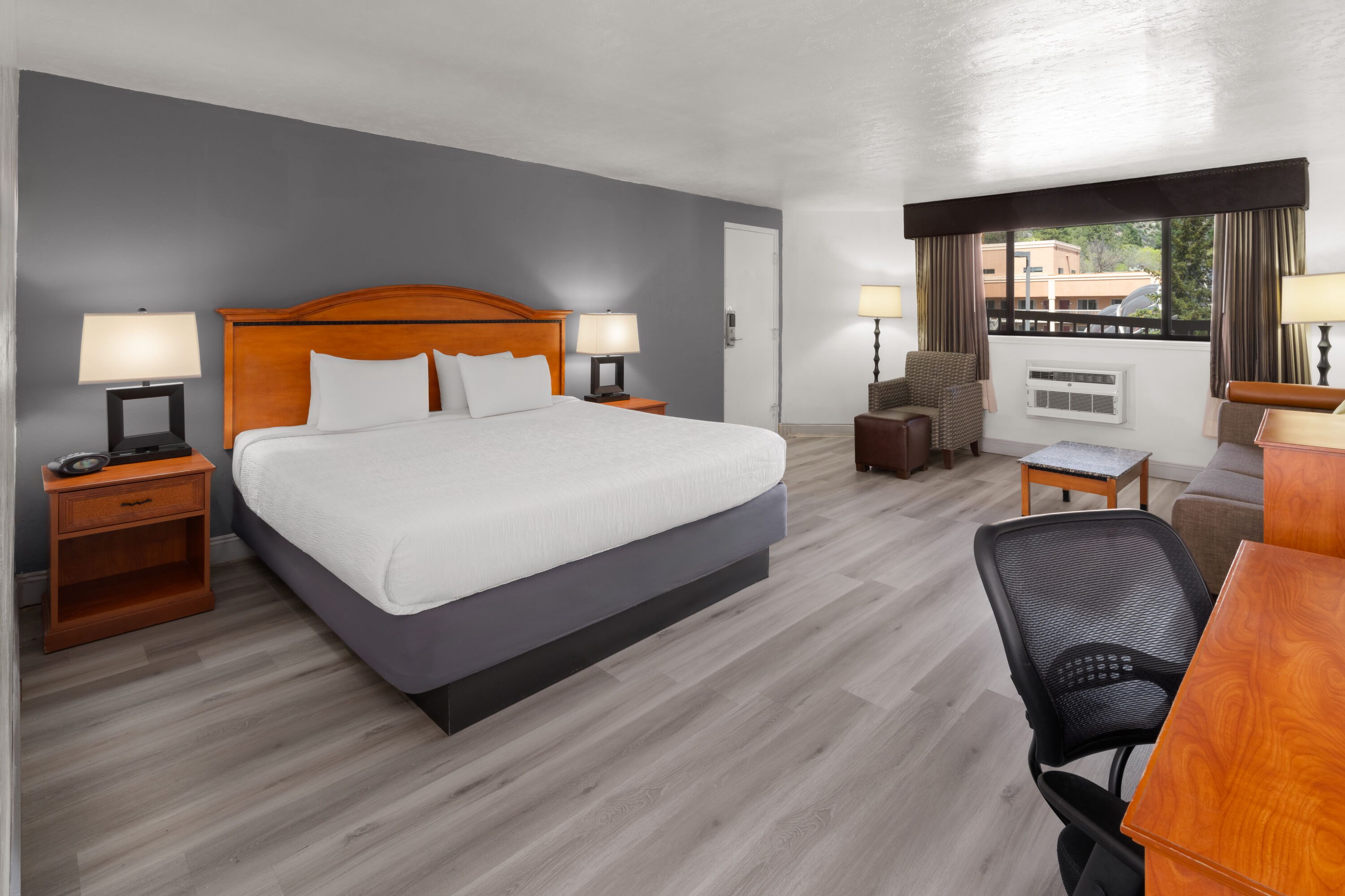 Baymont by Wyndham Durango suite in Durango, Colorado