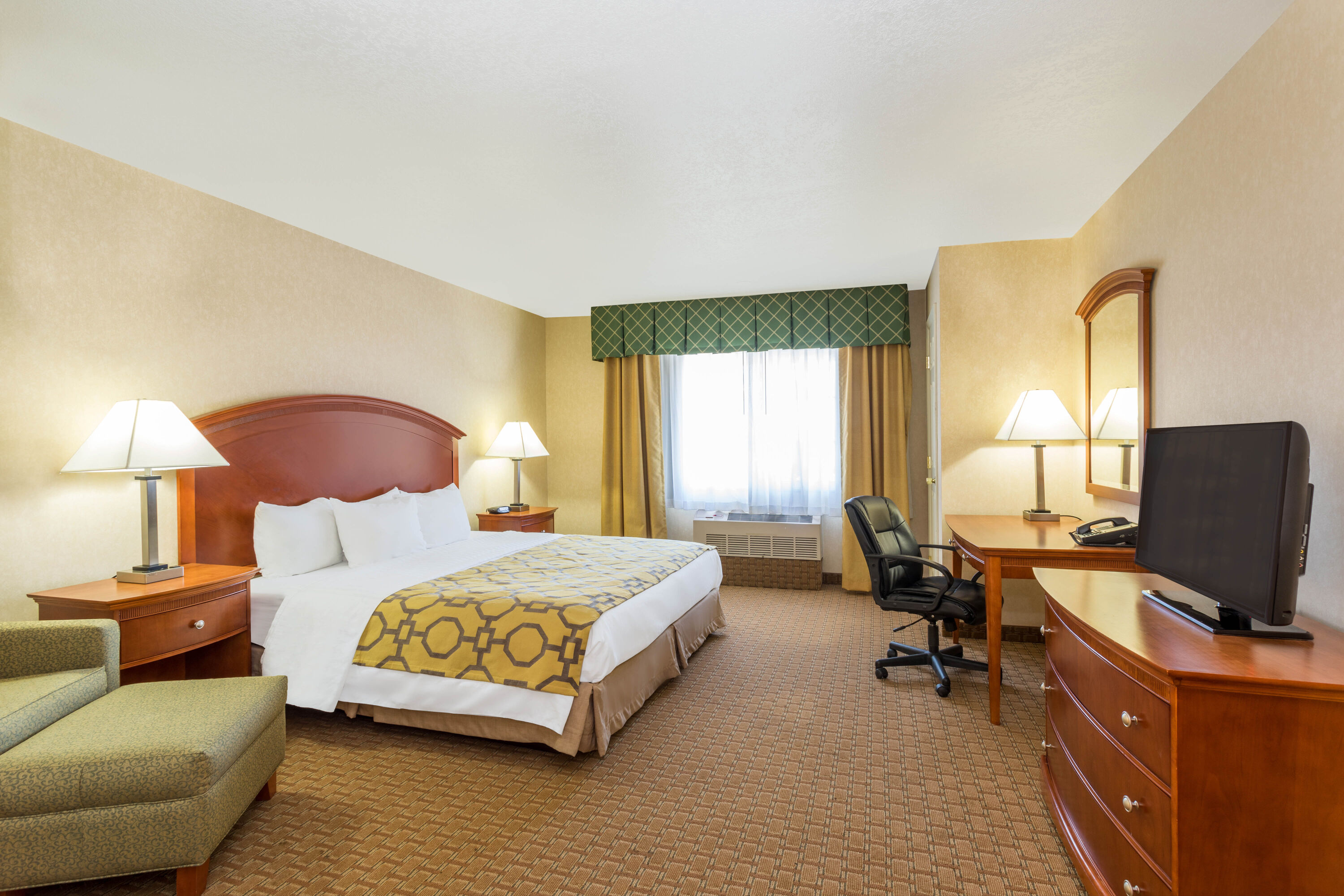Baymont by Wyndham Fort Morgan suite in Fort Morgan, Colorado