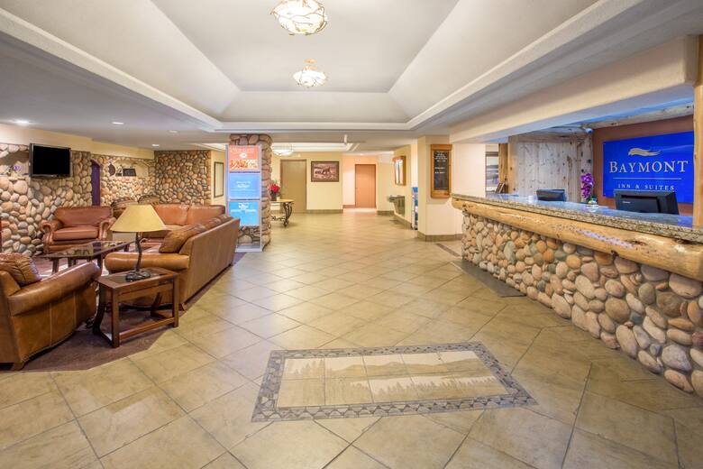 Baymont Inn & Suites Frisco Lake Dillon hotel lobby in Frisco, Colorado