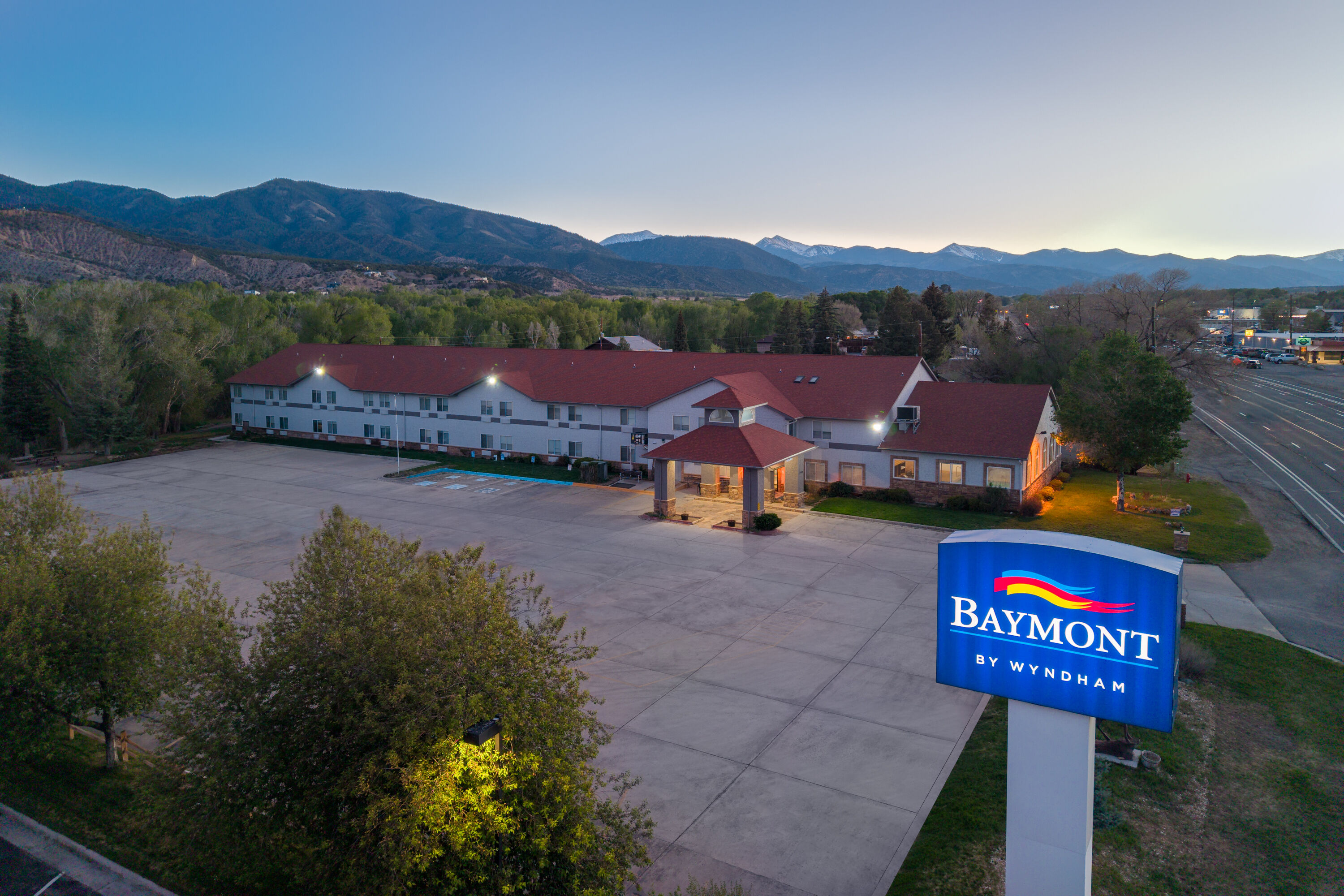 Exterior Dusk Image of Baymont by Wyndham Salida hotel in Salida, Colorado