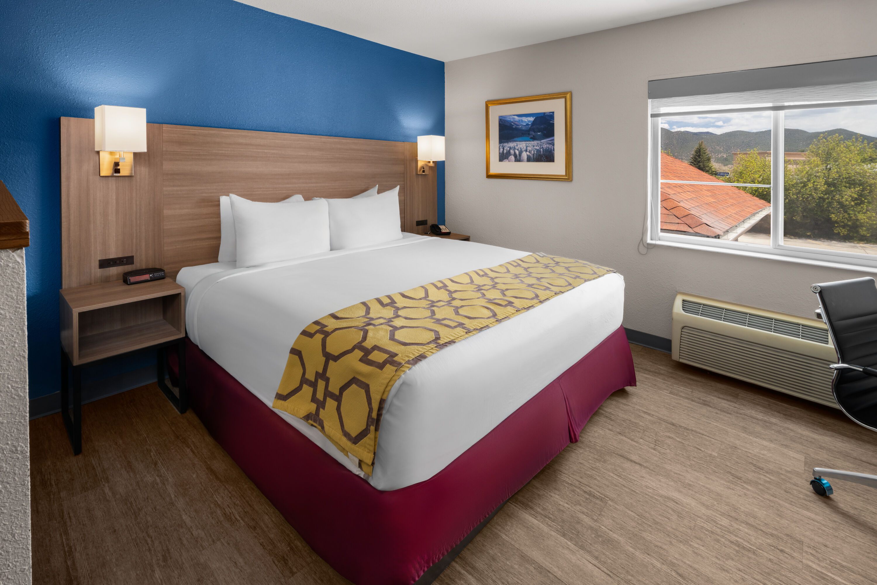 Guest room at the Baymont by Wyndham Salida in Salida, Colorado