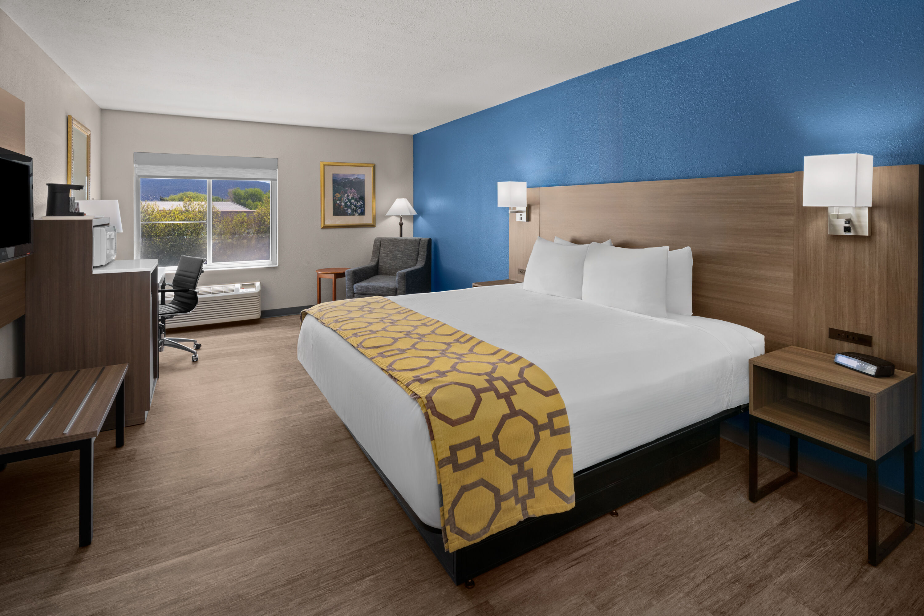Guest room at the Baymont by Wyndham Salida in Salida, Colorado