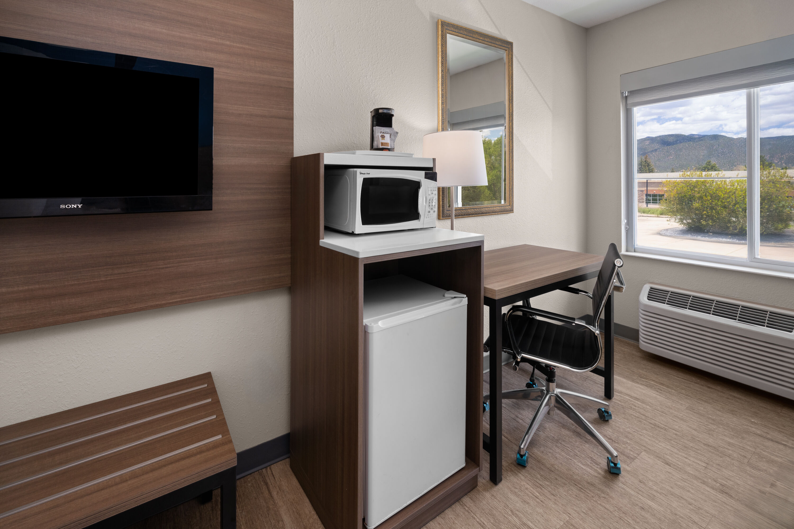Guest room at the Baymont by Wyndham Salida in Salida, Colorado