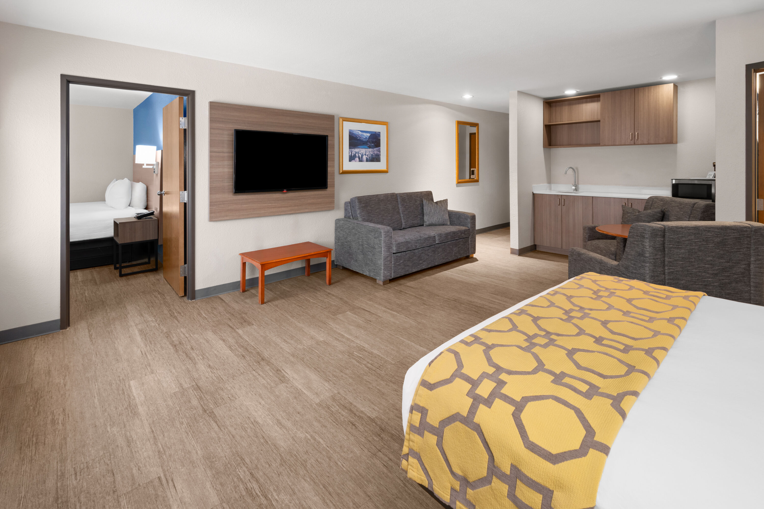 Baymont by Wyndham Salida suite in Salida, Colorado