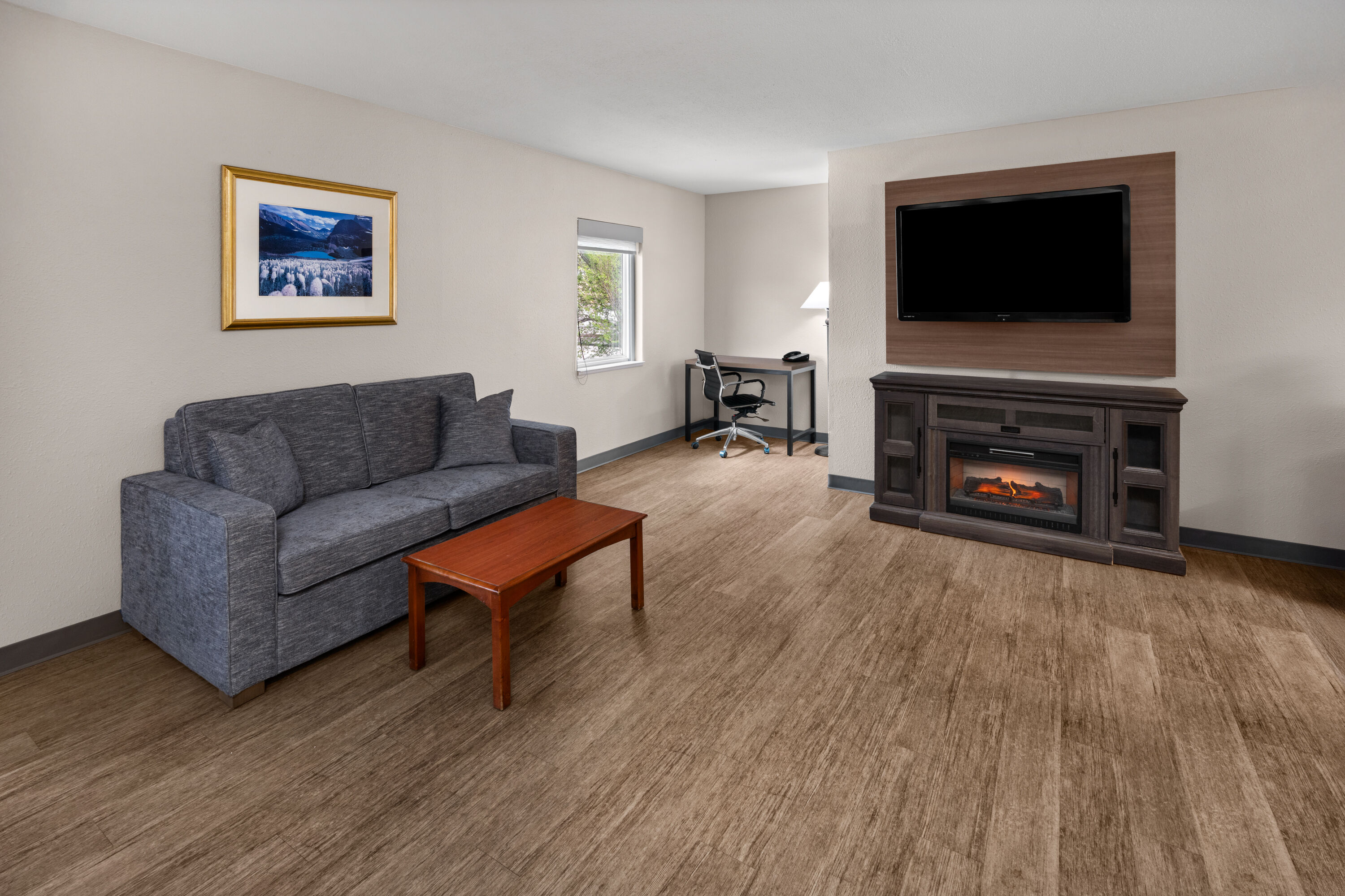 Baymont by Wyndham Salida suite in Salida, Colorado