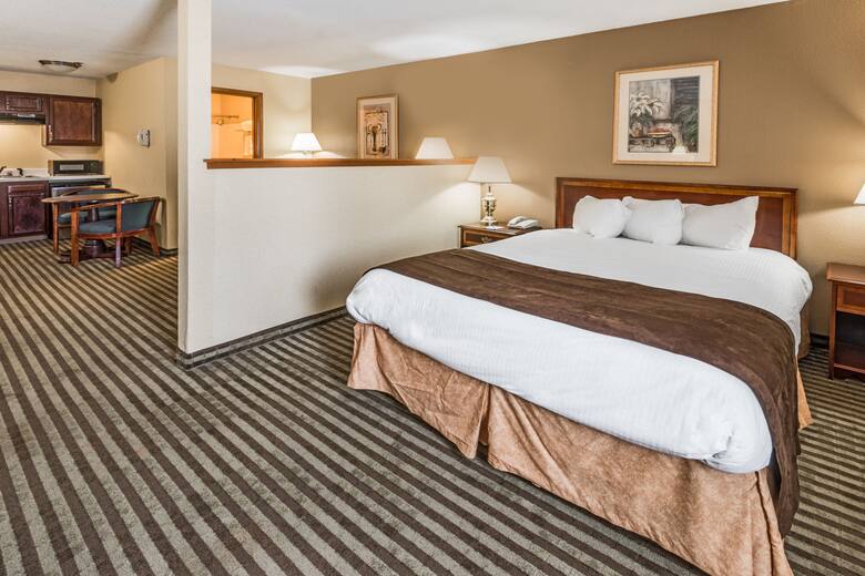 Guest room at the Baymont Inn & Suites Branford/New Haven in Branford, Connecticut