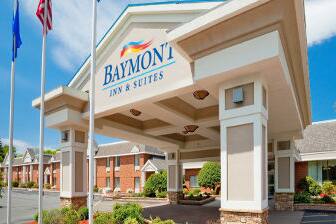Exterior of Baymont Inn & Suites East Windsor Bradley Airport hotel in East Windsor, Connecticut Exterior of Baymont Inn & Suites East Windsor Bradley Airport hotel in East Windsor, Connecticut