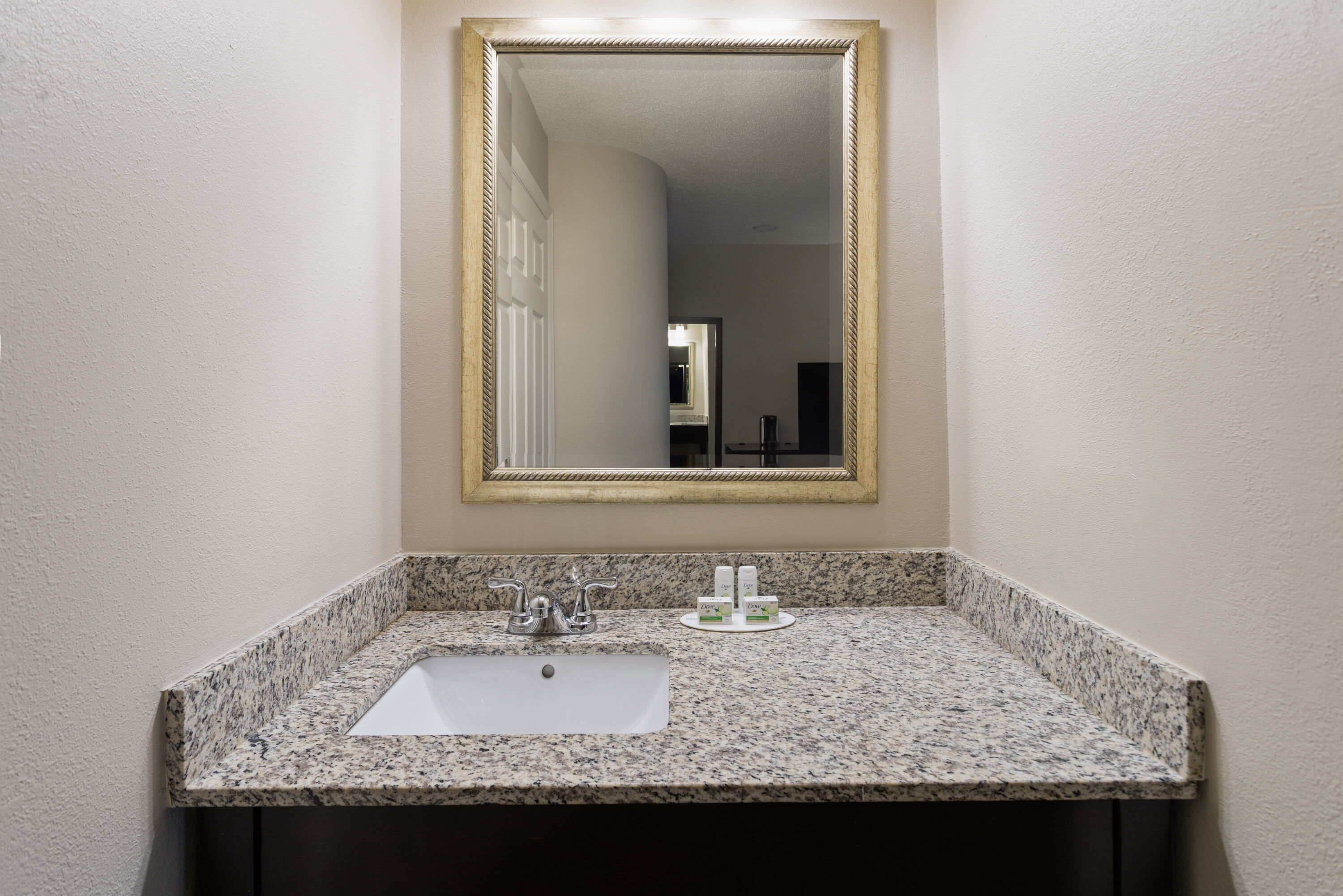 Guest room bath at the Baymont by Wyndham Newark I-95 at University of Delaware in Newark, Delaware
