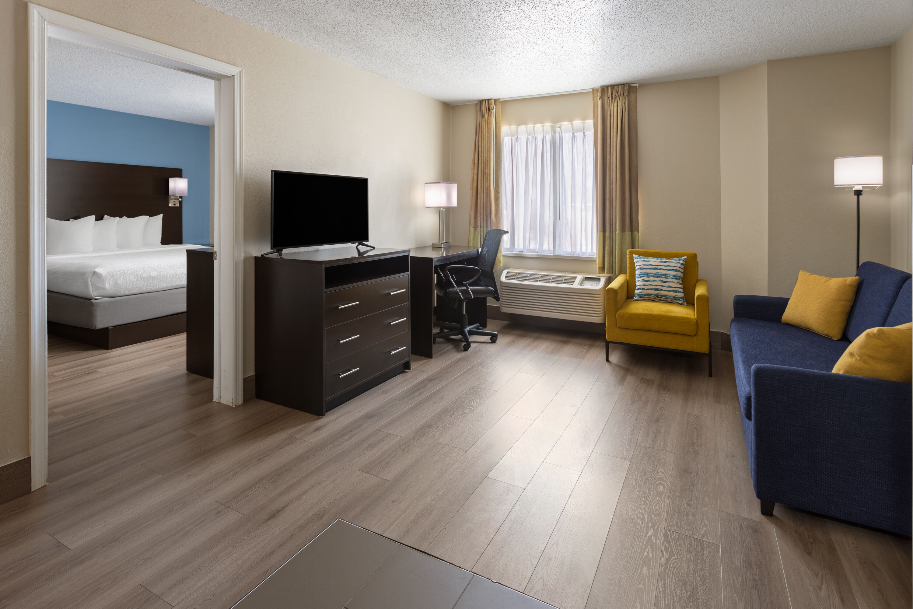 Baymont by Wyndham Newark I-95 at University of Delaware suite in Newark, Delaware