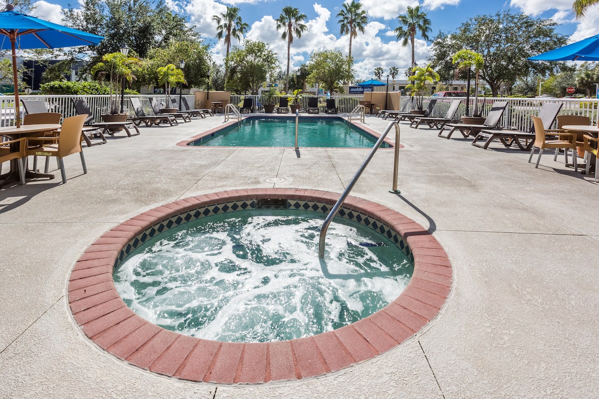 Baymont Wyndham Fort Myers Airport Fort Myers  Hotels