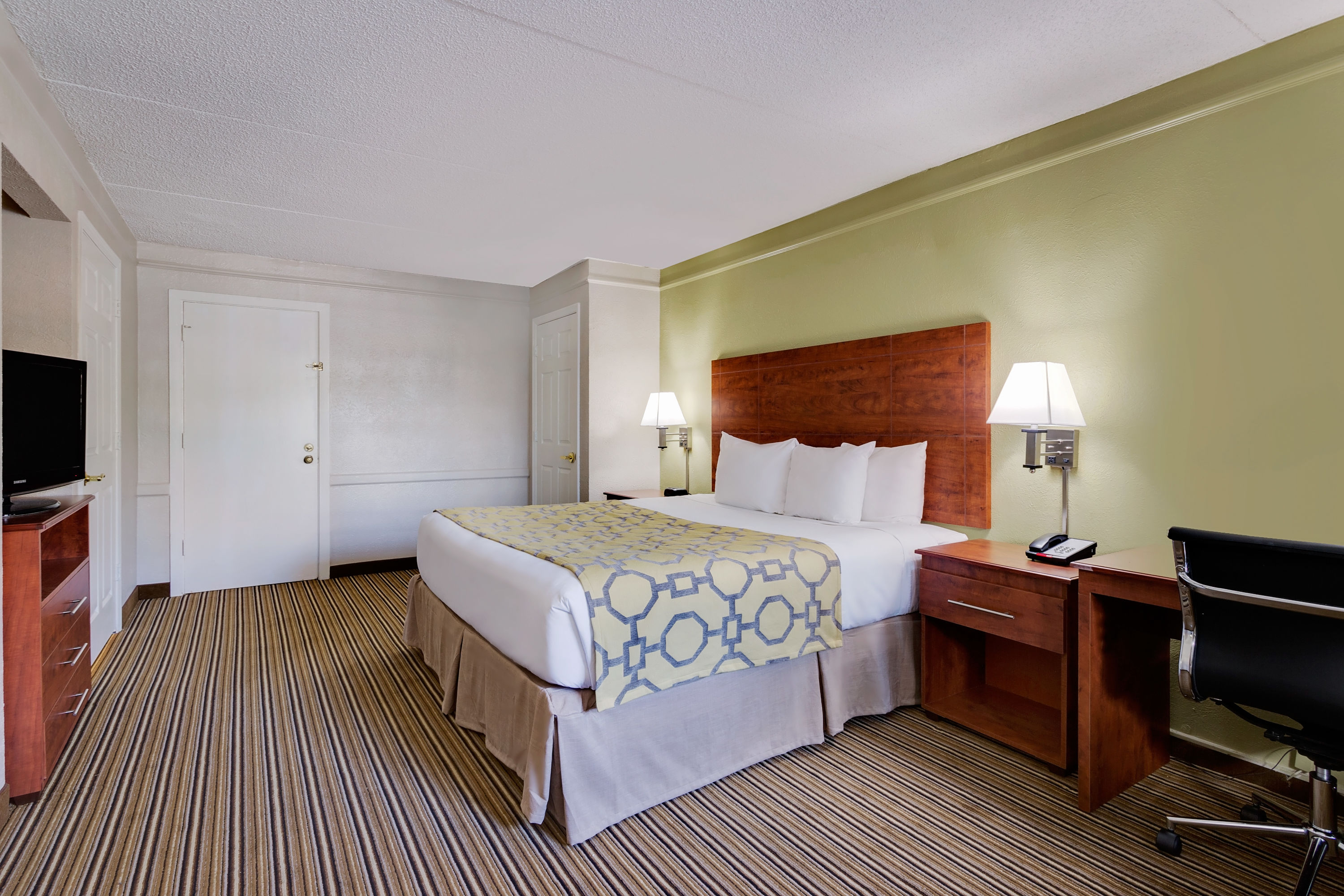 Baymont by Wyndham Jacksonville Orange Park | Jacksonville ...