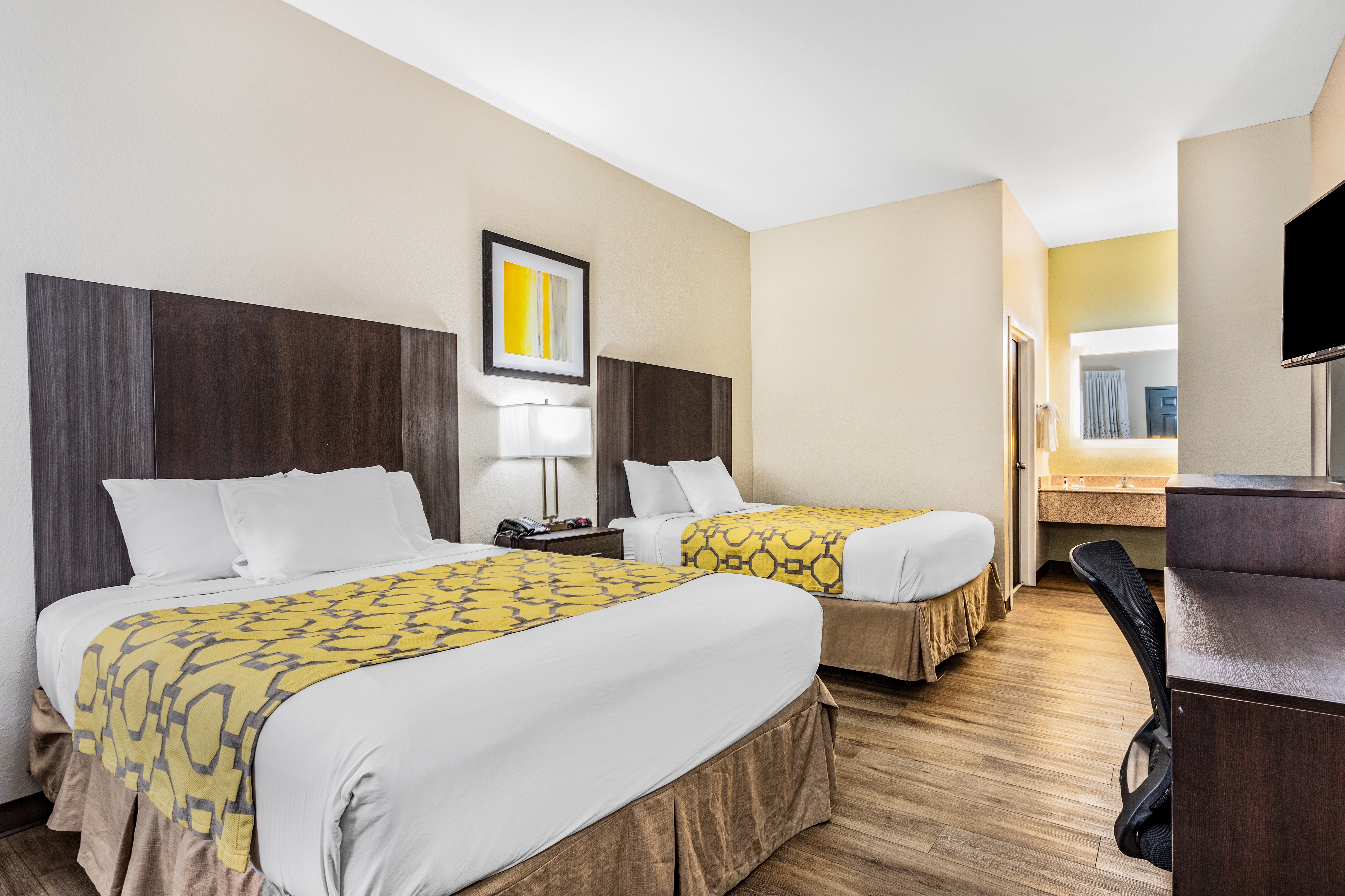 Guest room at the Baymont by Wyndham Midway/Tallahassee in Midway, Florida