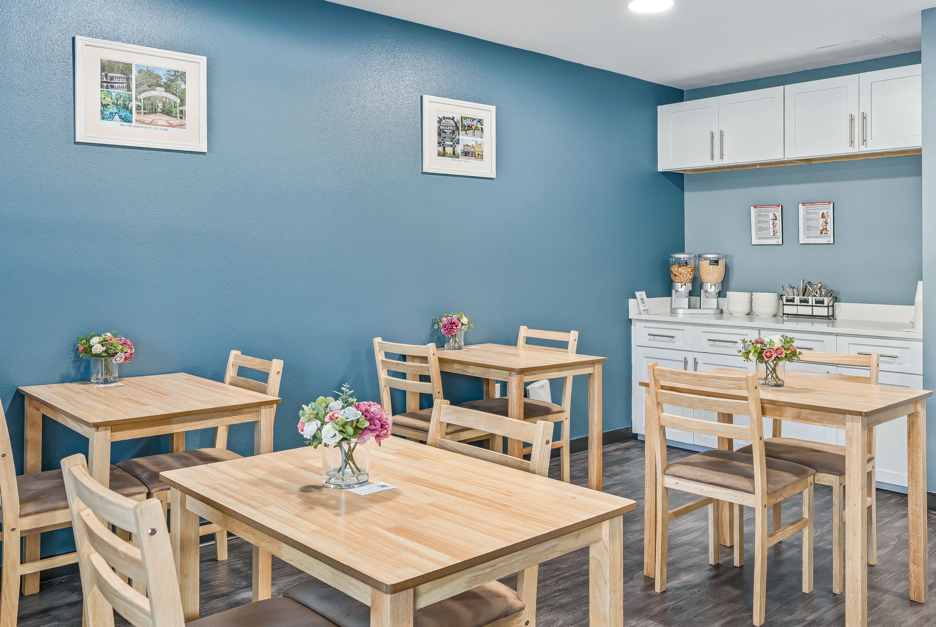 Free breakfast at Baymont by Wyndham Ocala Suites in Ocala, Florida