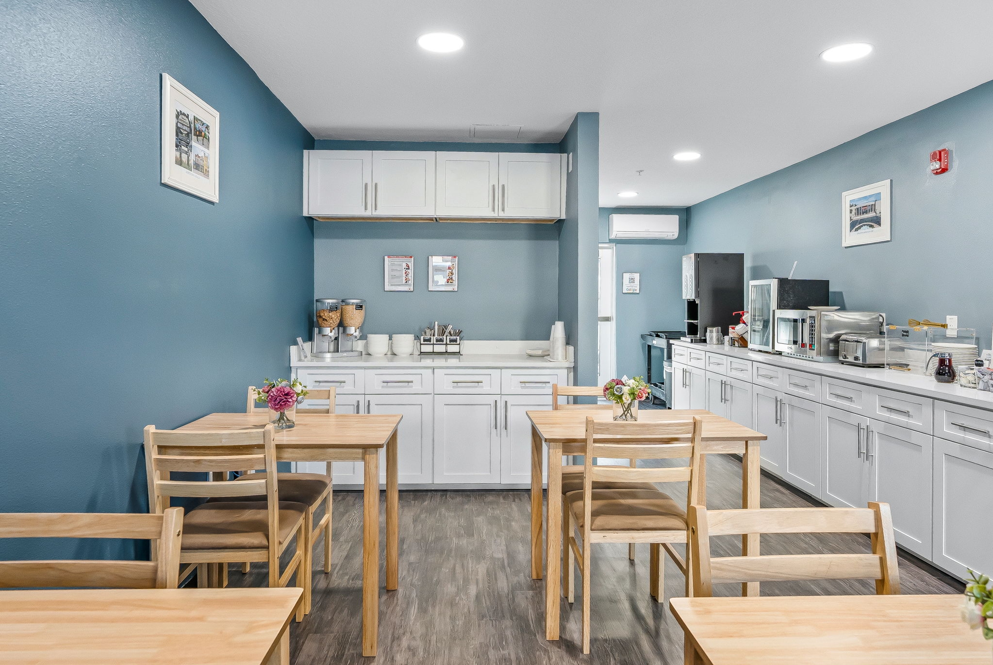 Free breakfast at Baymont by Wyndham Ocala Suites in Ocala, Florida