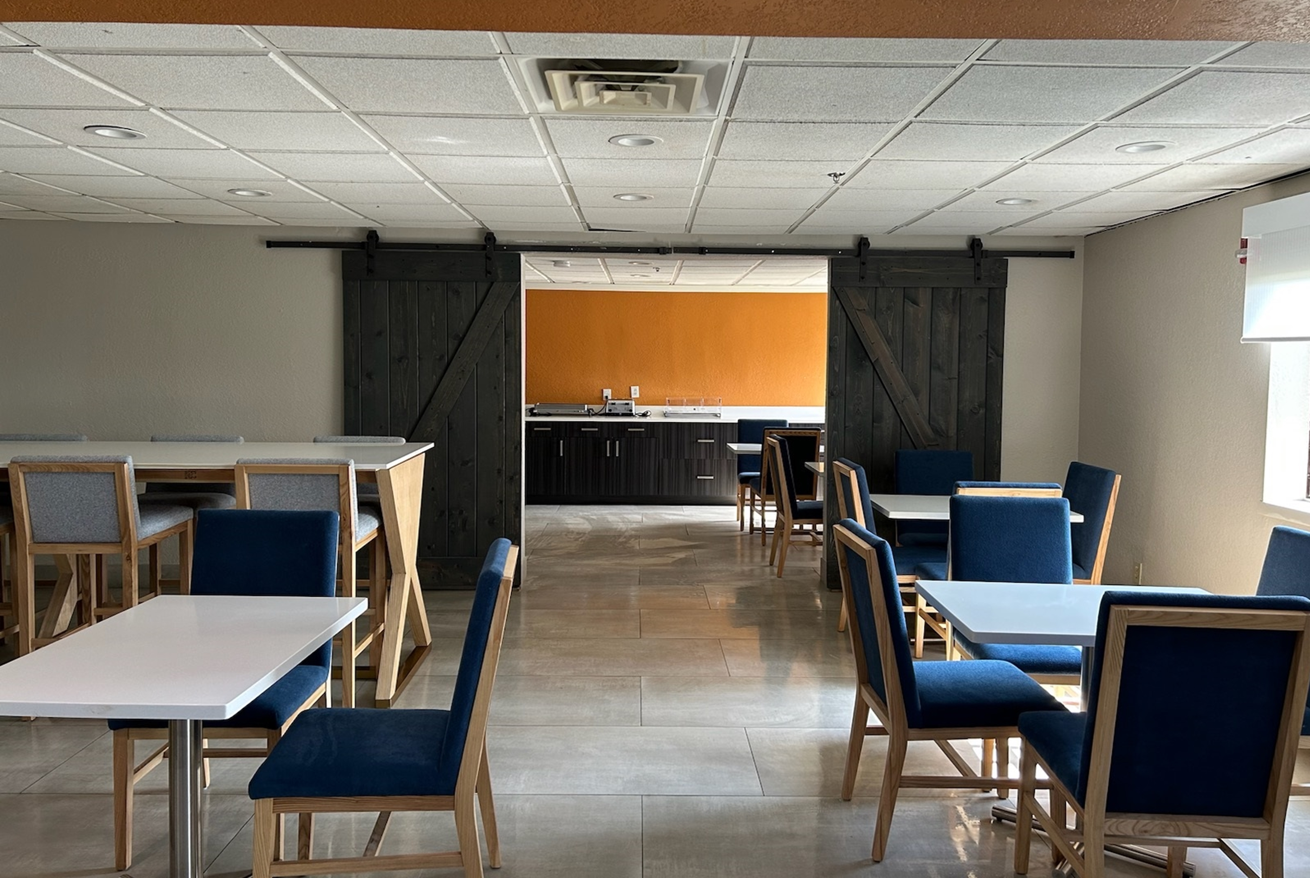 Free breakfast at Baymont by Wyndham Orlando South in Orlando, Florida