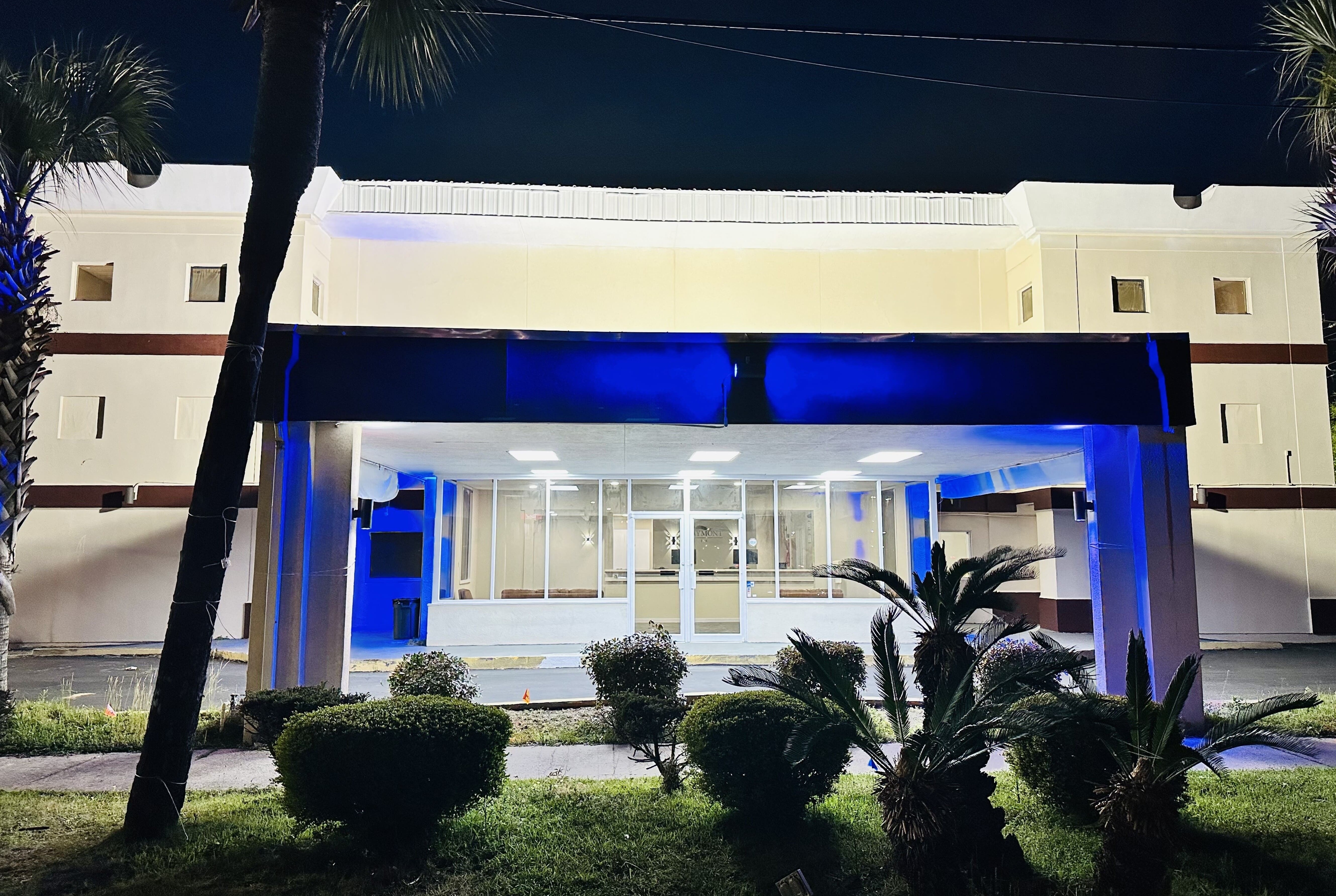 Exterior Night Image of Baymont by Wyndham Pensacola NAS Corry Area hotel in Pensacola, Florida