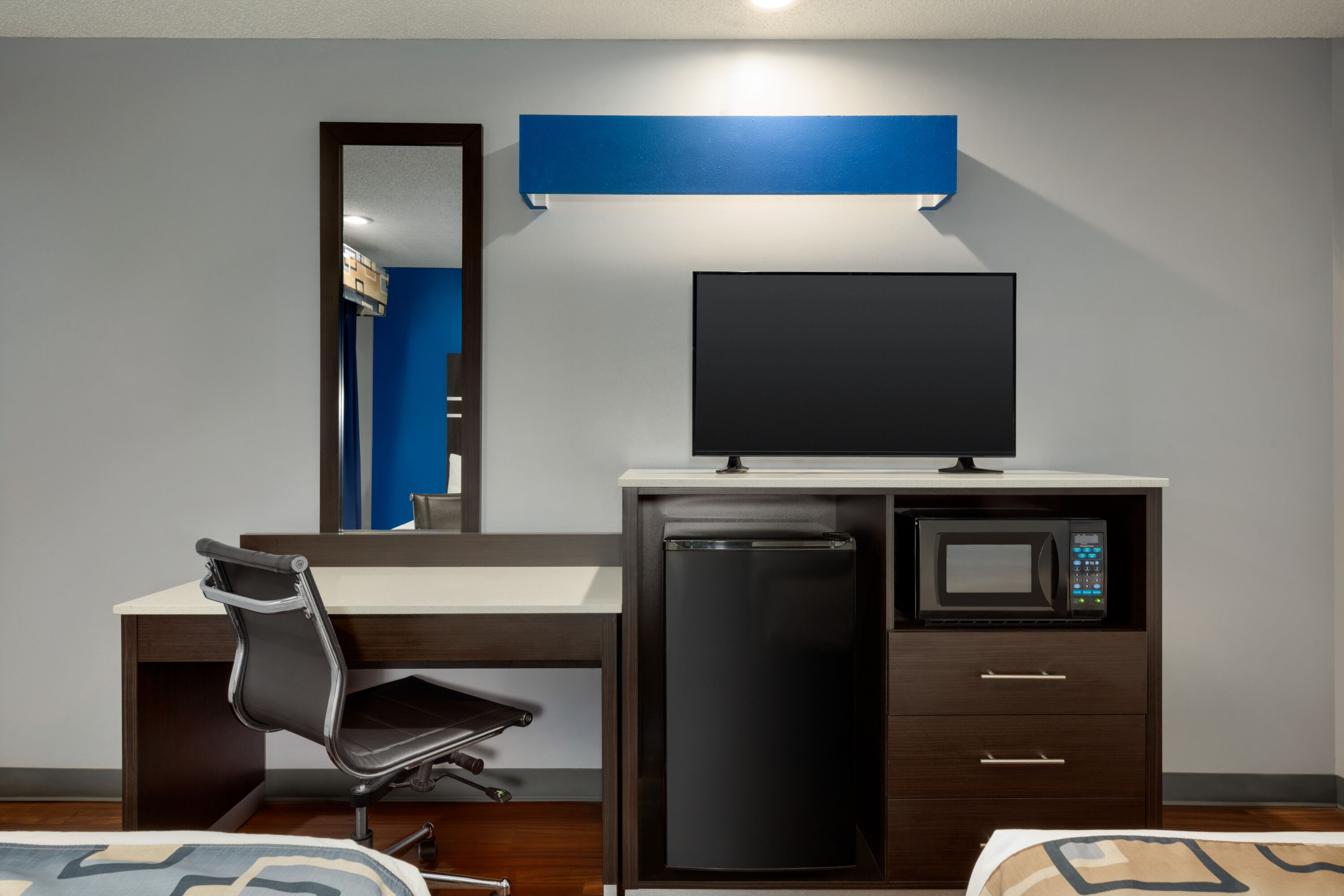 Guest room at the Baymont by Wyndham Albany at Albany Mall in Albany, Georgia