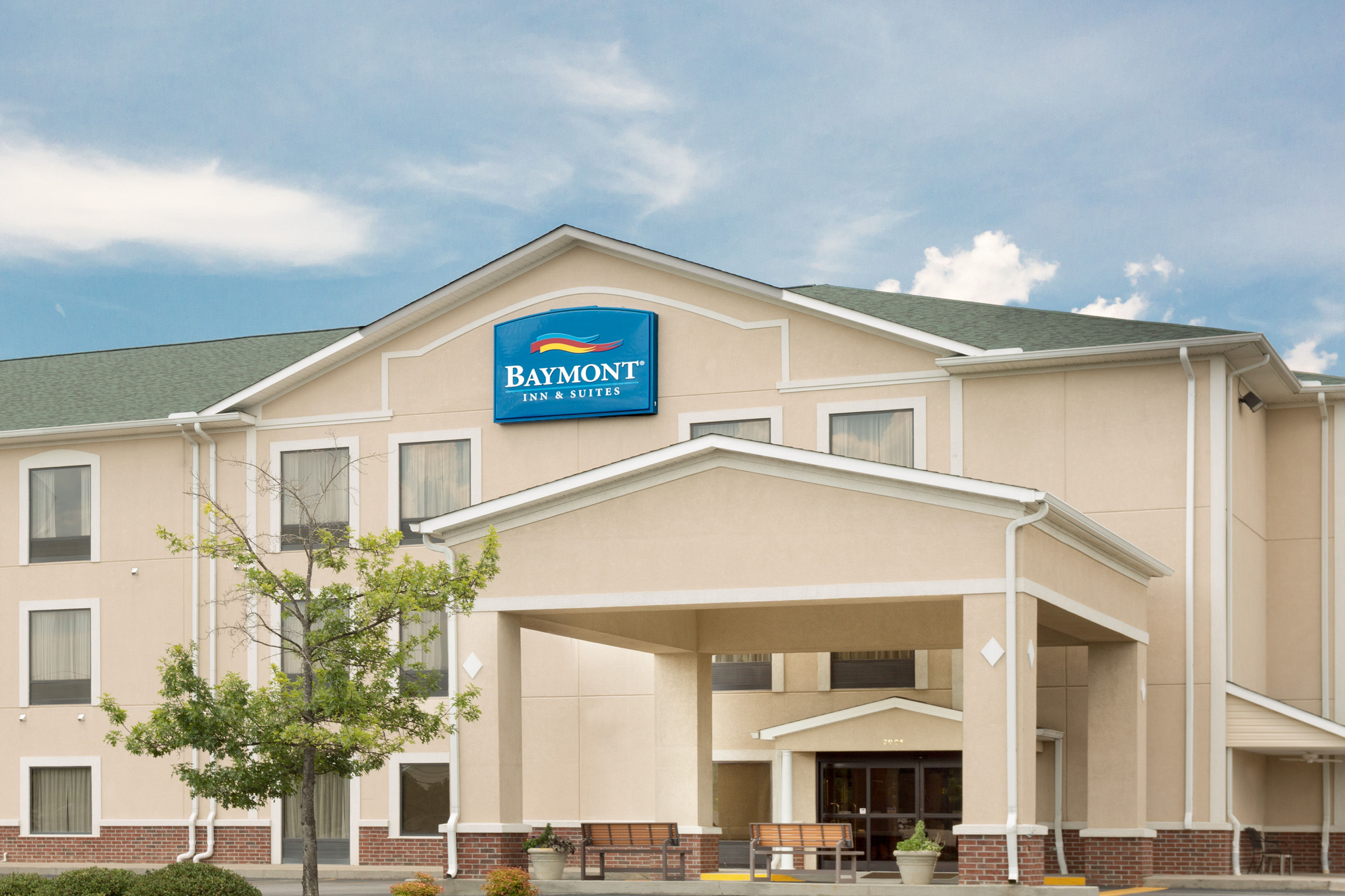 Baymont By Wyndham Augusta Riverwatch Augusta Ga Hotels