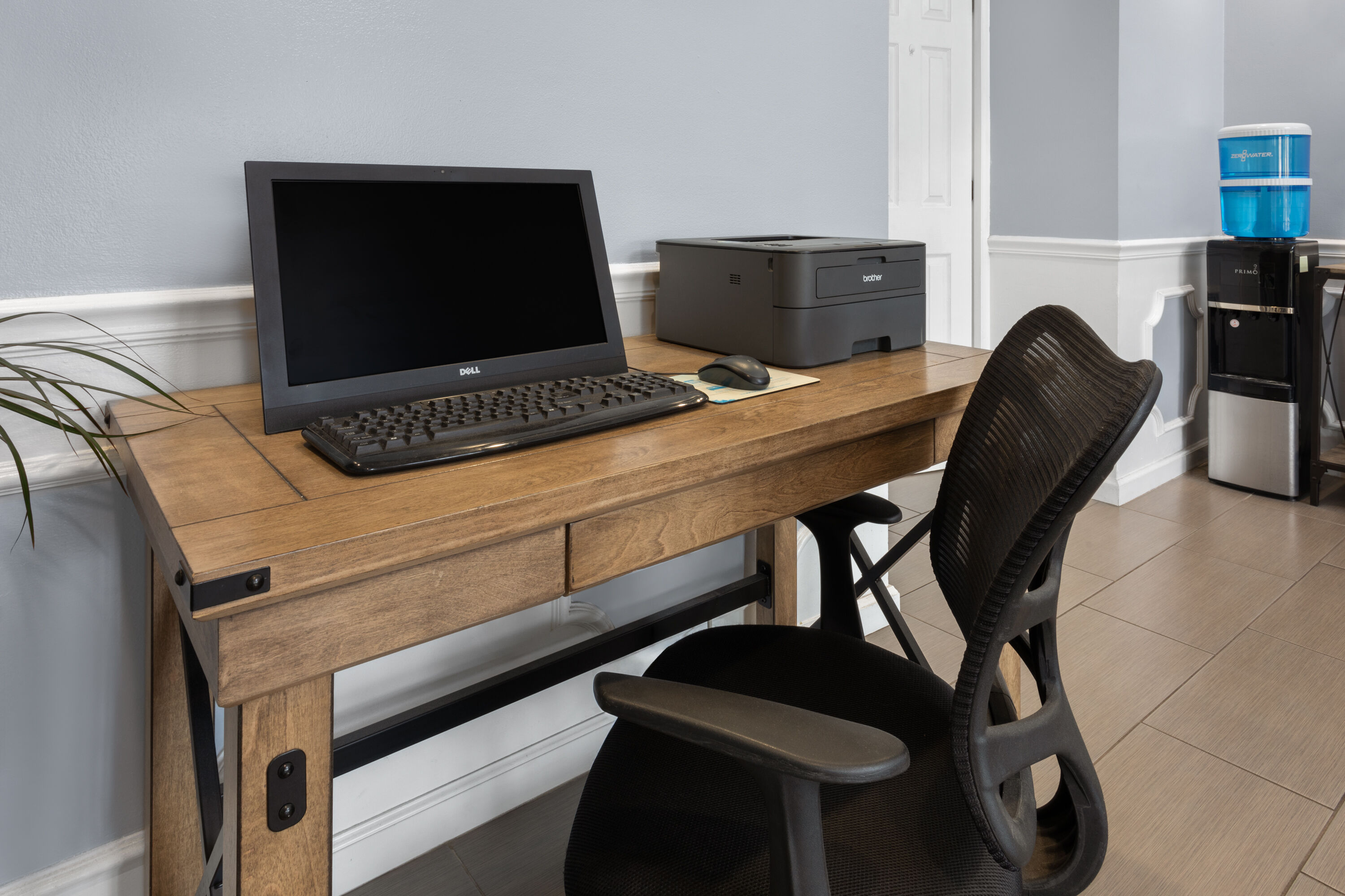 Baymont by Wyndham Brunswick GA business center in Brunswick, Georgia