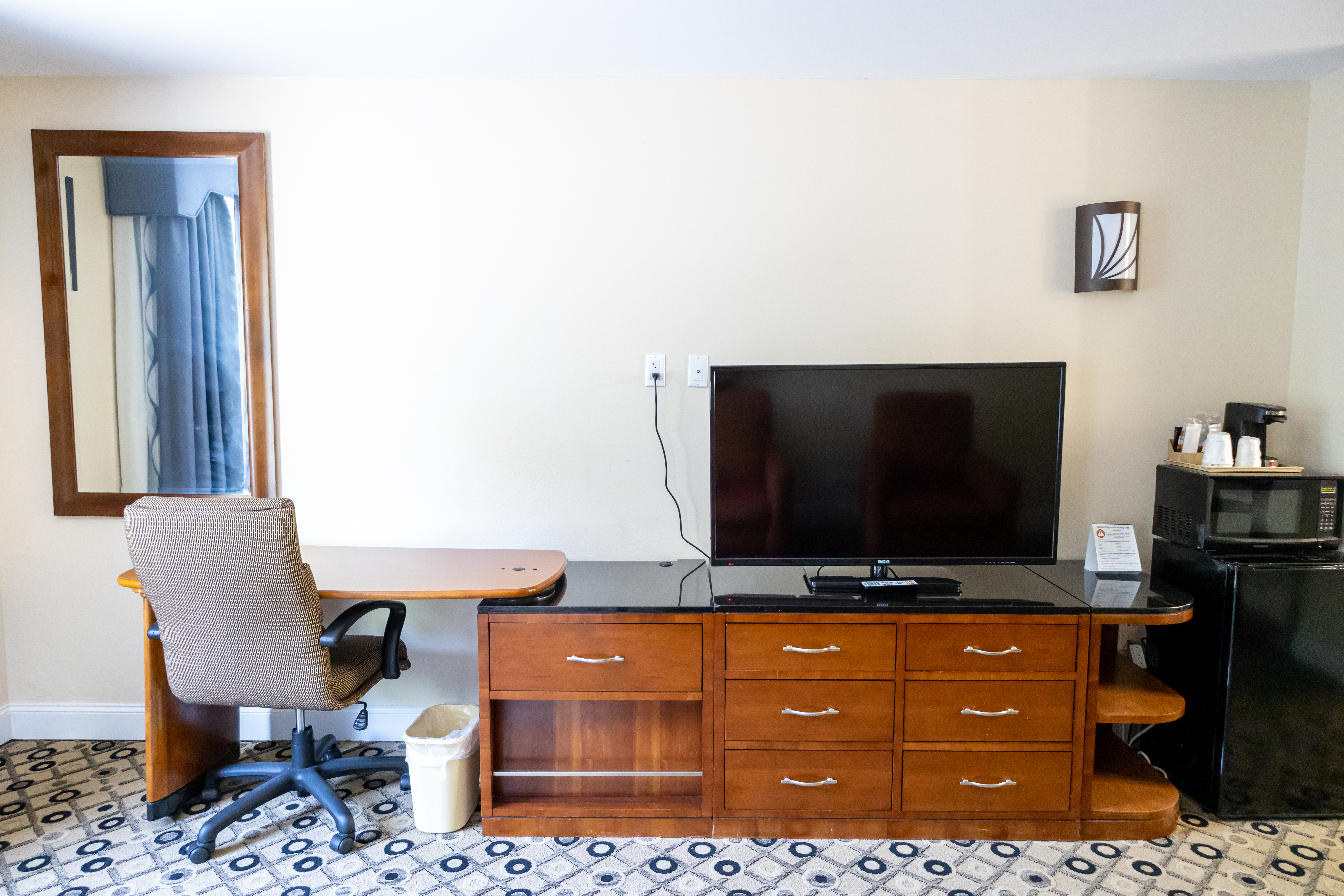 Guest room at the Baymont by Wyndham College Park Atlanta Airport South in College Park, Georgia