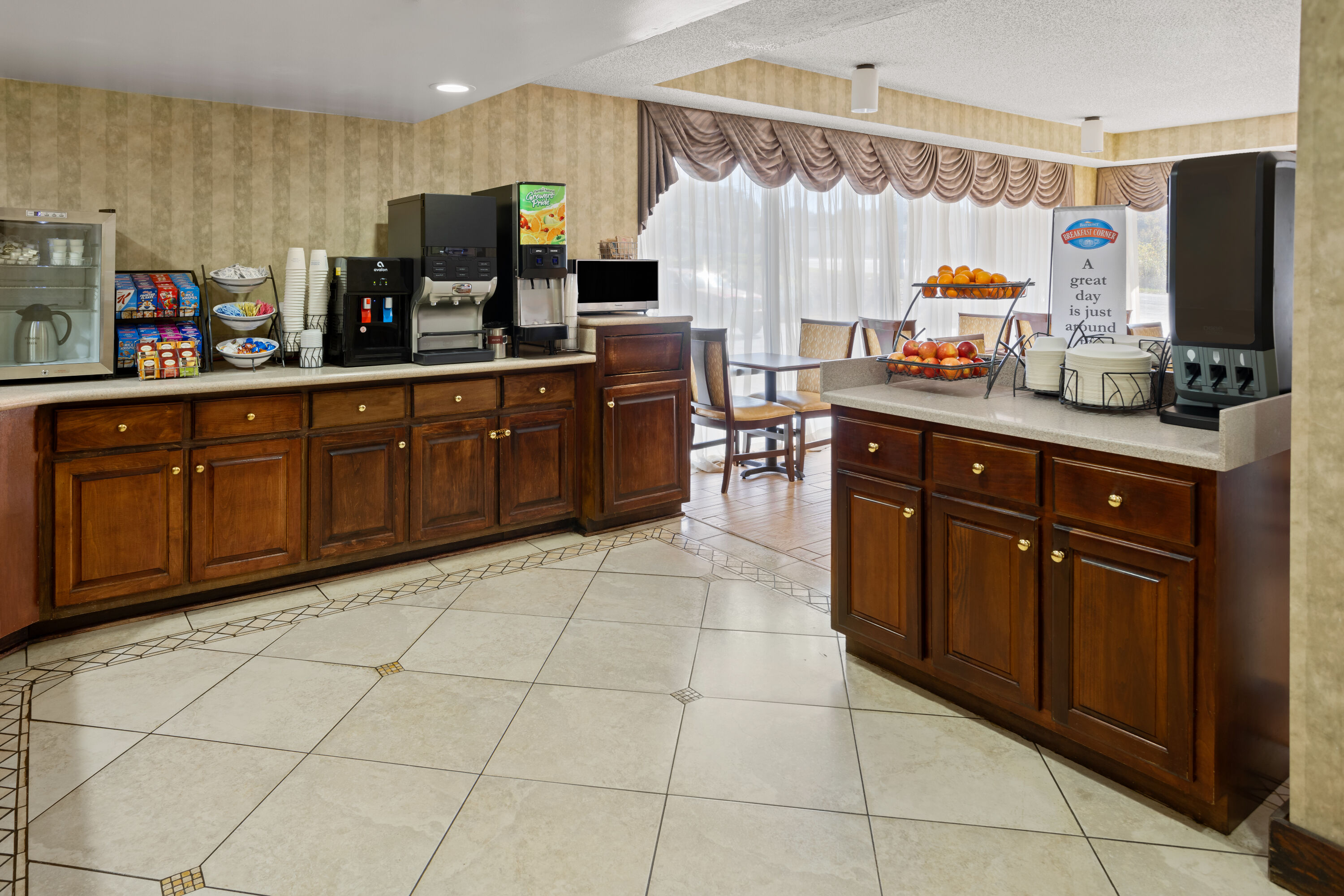 Free breakfast at Baymont by Wyndham Griffin in Griffin, Georgia