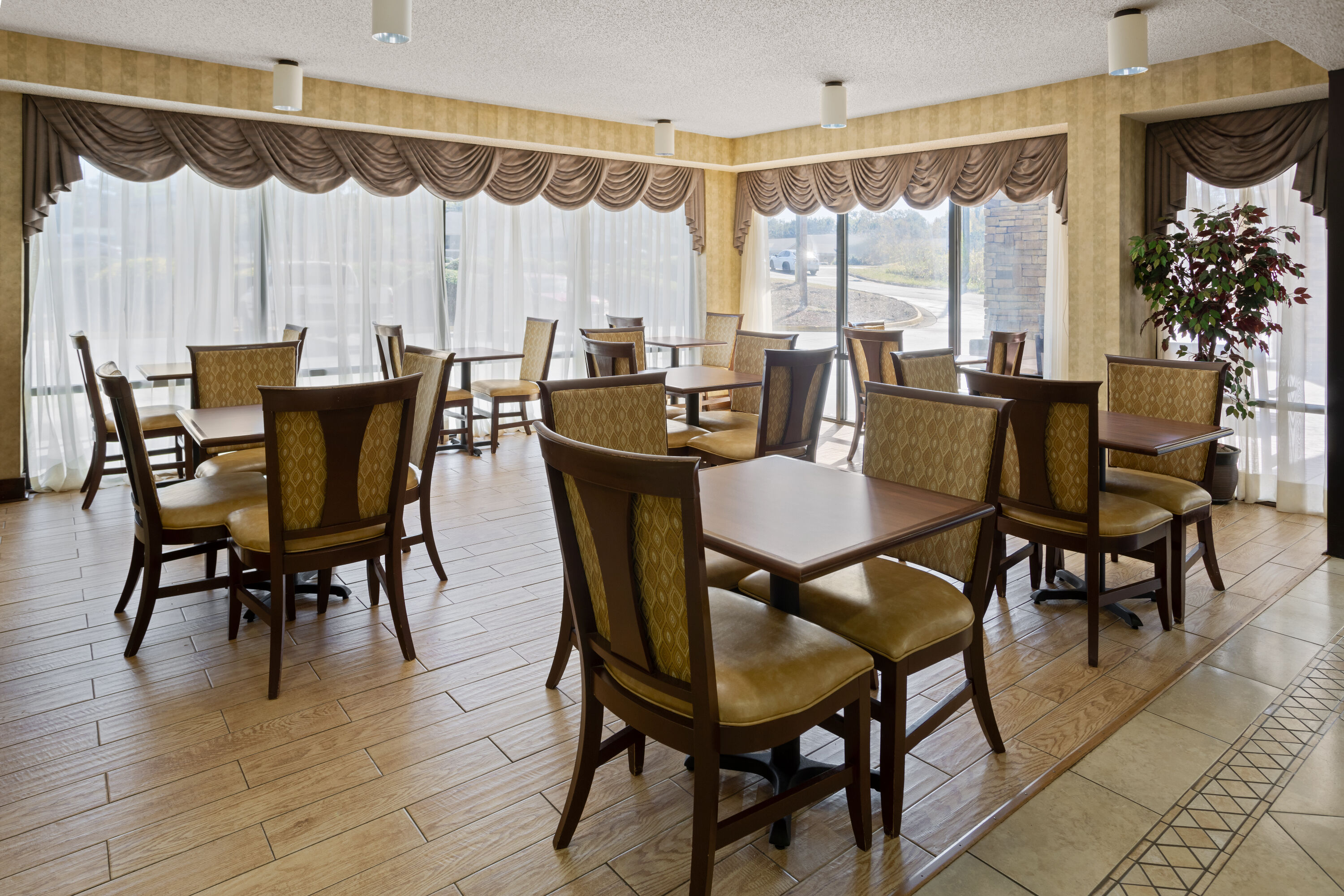 Free breakfast at Baymont by Wyndham Griffin in Griffin, Georgia