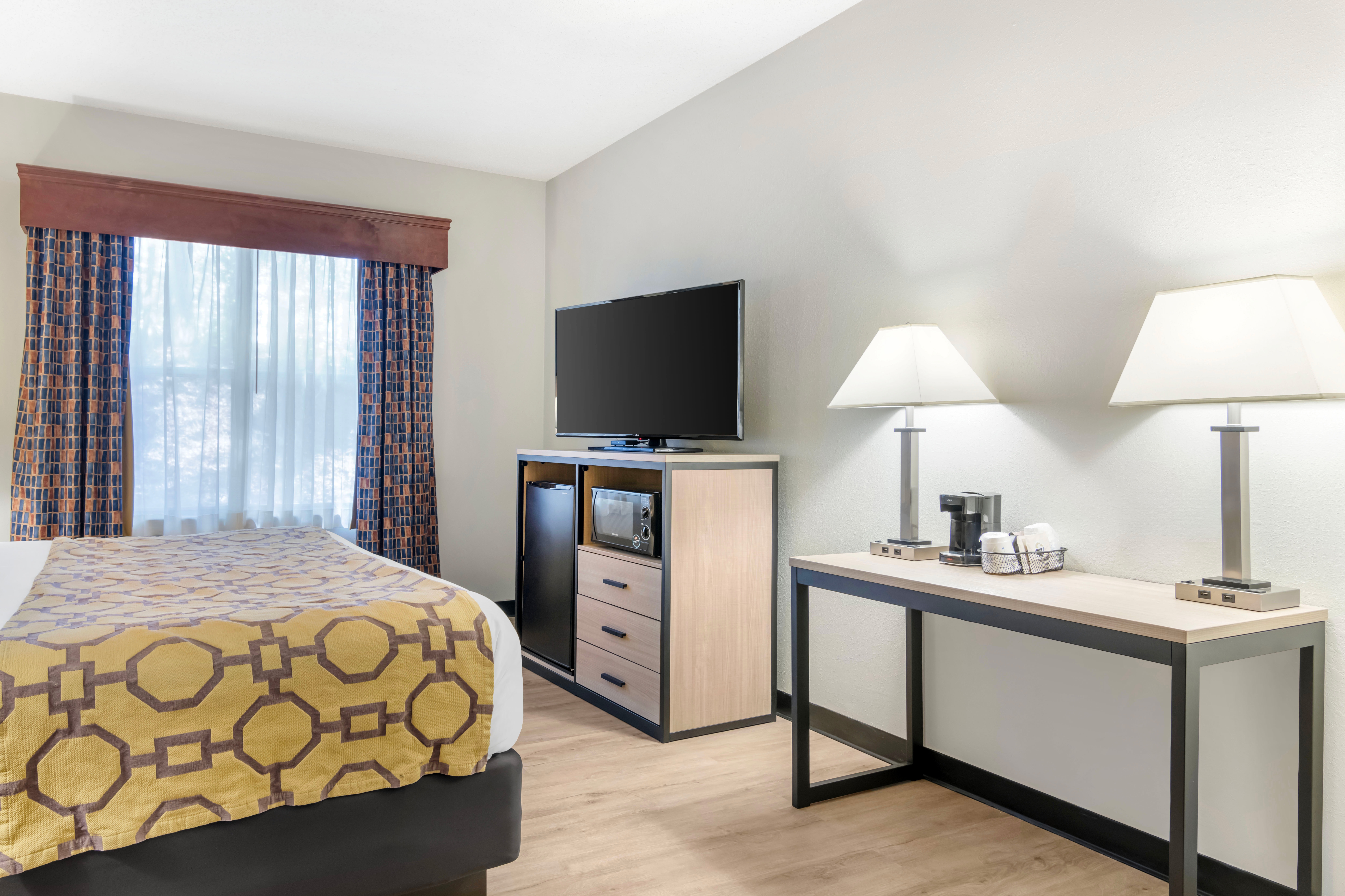 Guest room at the Baymont by Wyndham Kennesaw in Kennesaw, Georgia