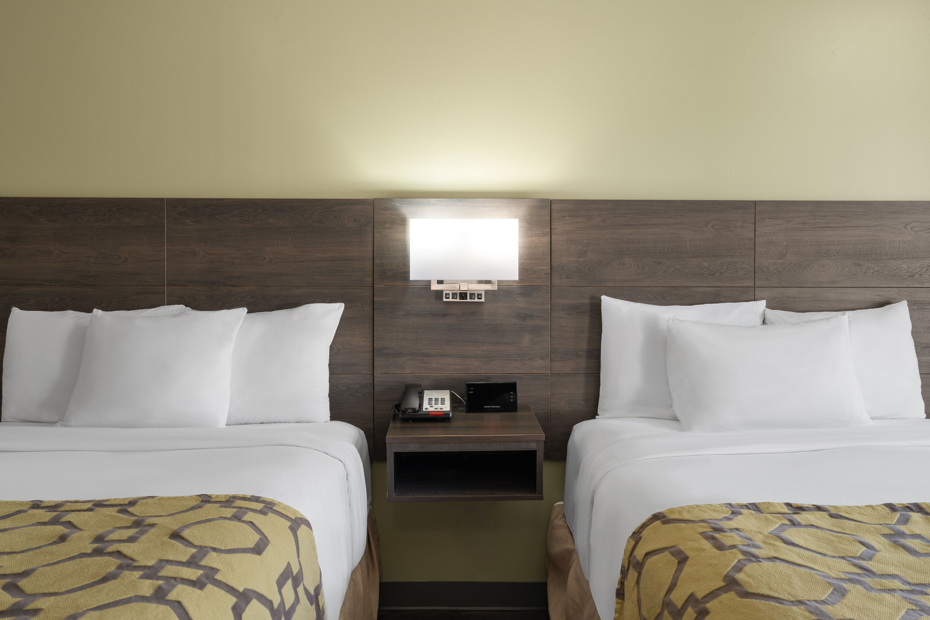 Guest room at the Baymont by Wyndham Kingsland in Kingsland, Georgia