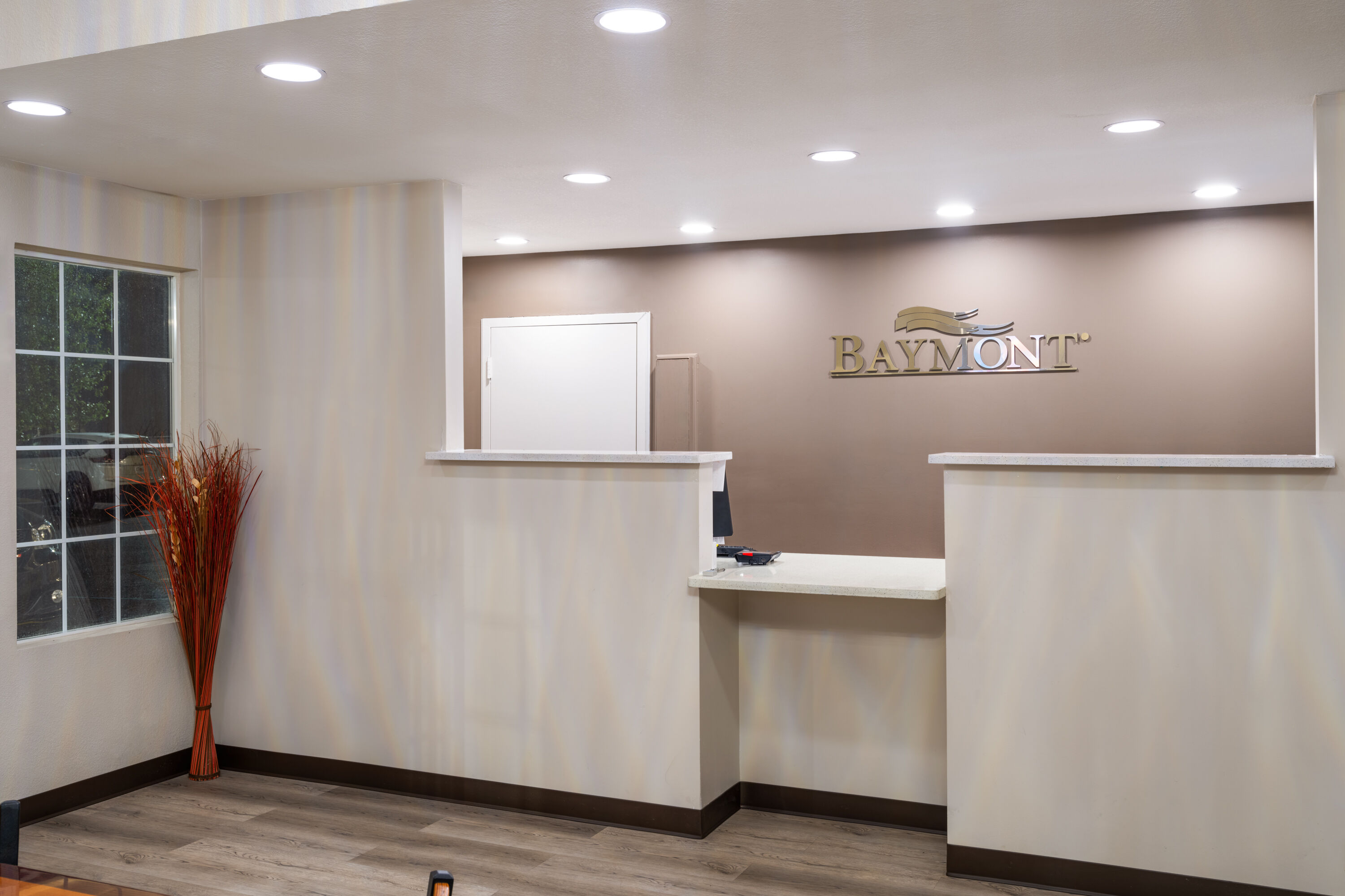 Baymont by Wyndham Kingsland reception in Kingsland, Georgia