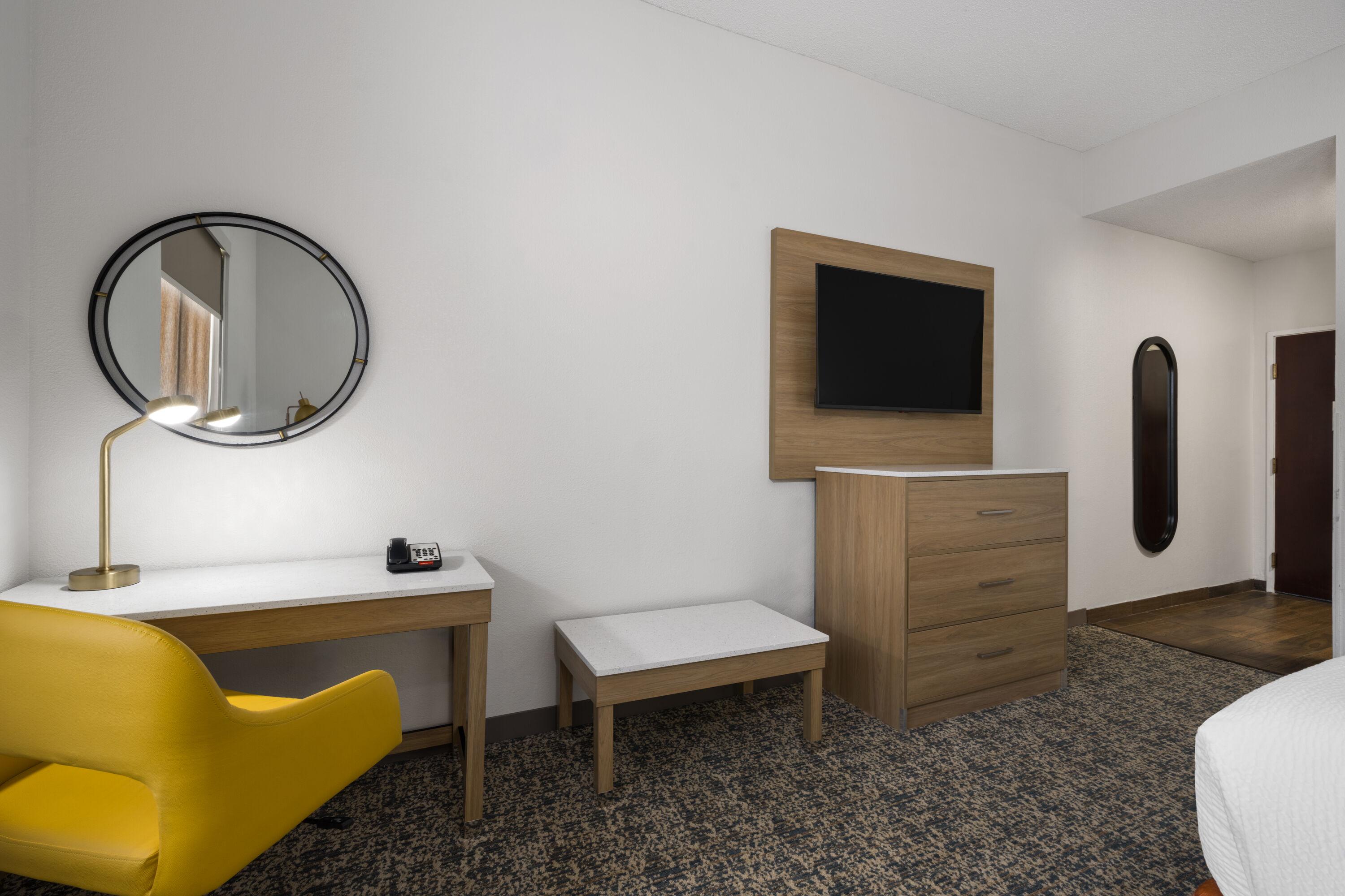 Guest room at the Baymont by Wyndham Savannah/Garden City in Savannah, Georgia