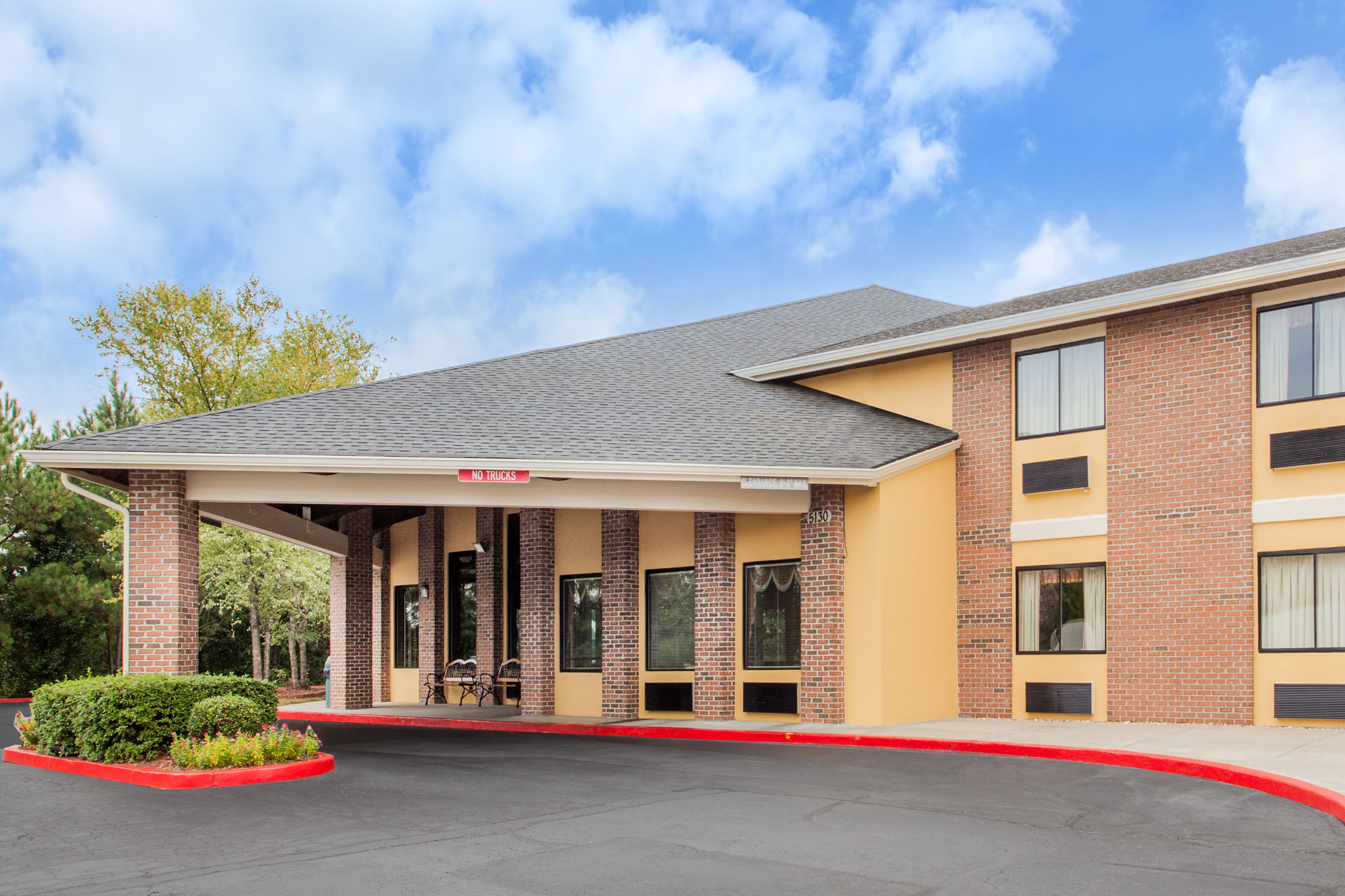 Baymont By Wyndham Smyrna Smyrna Ga Hotels