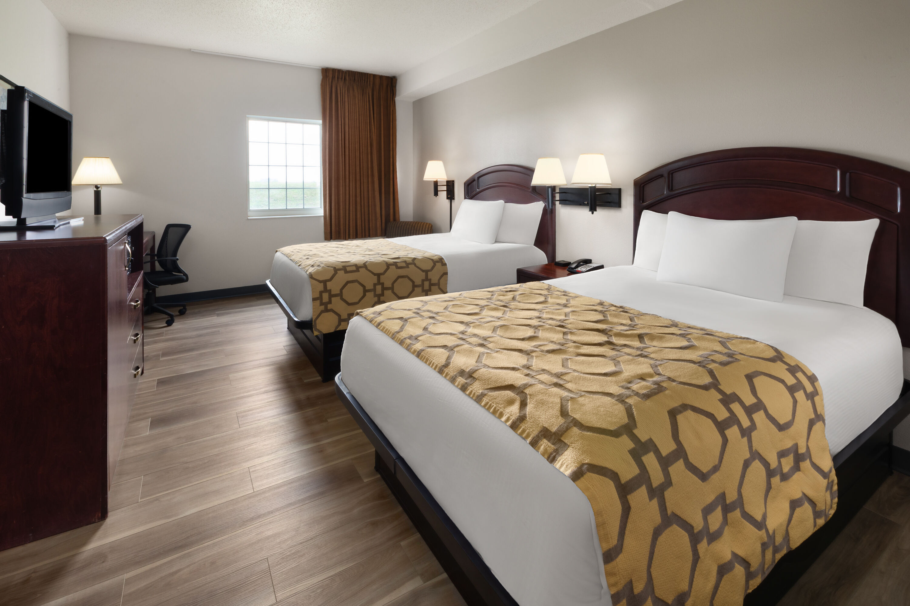 Guest room at the Baymont by Wyndham Harlan in Harlan, Iowa
