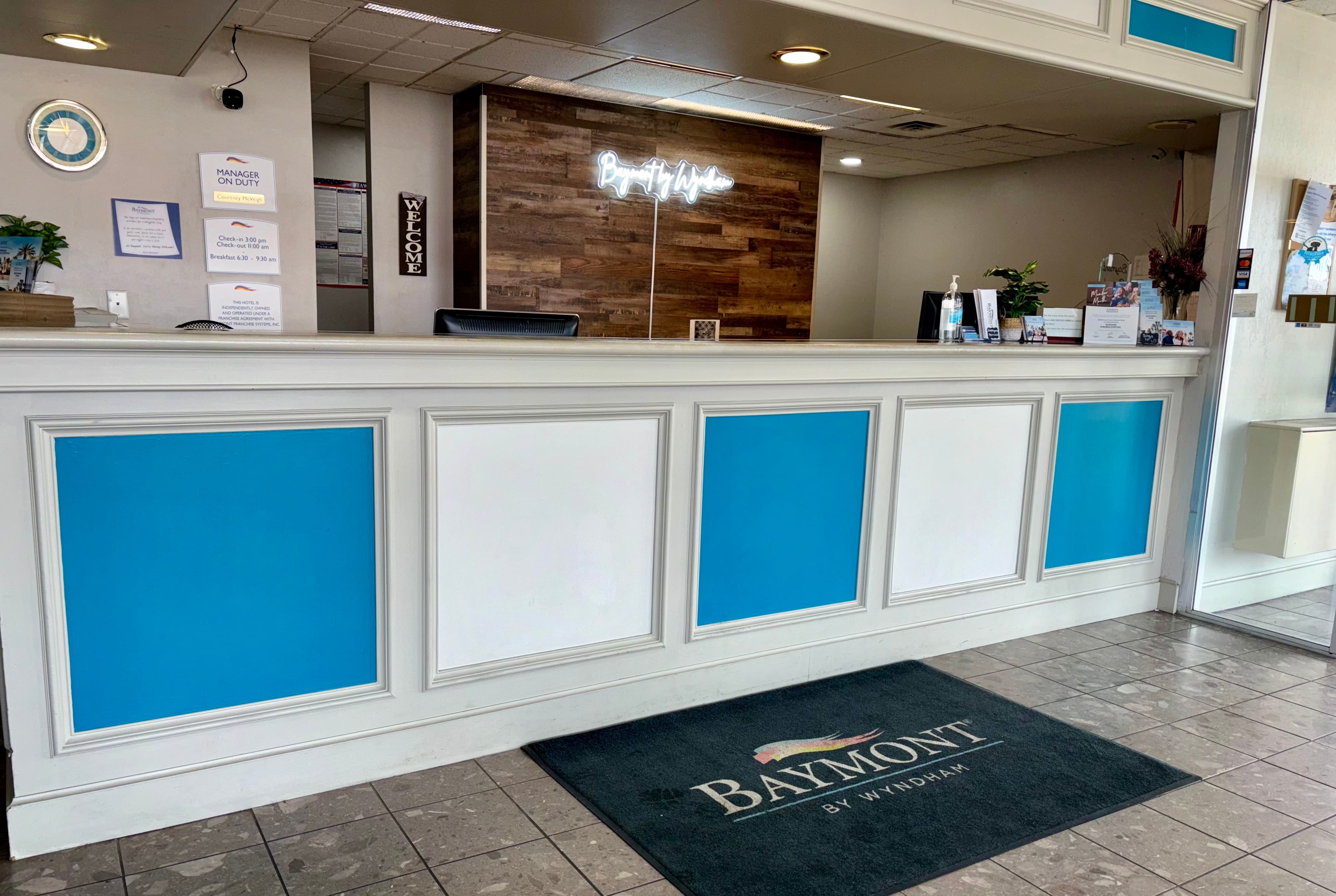 Baymont by Wyndham Keokuk Keokuk, IA Hotels