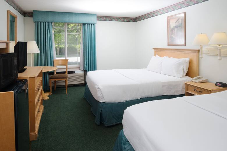Guest room at the Baymont Inn & Suites Coeur D Alene in Coeur d'Alene, Idaho