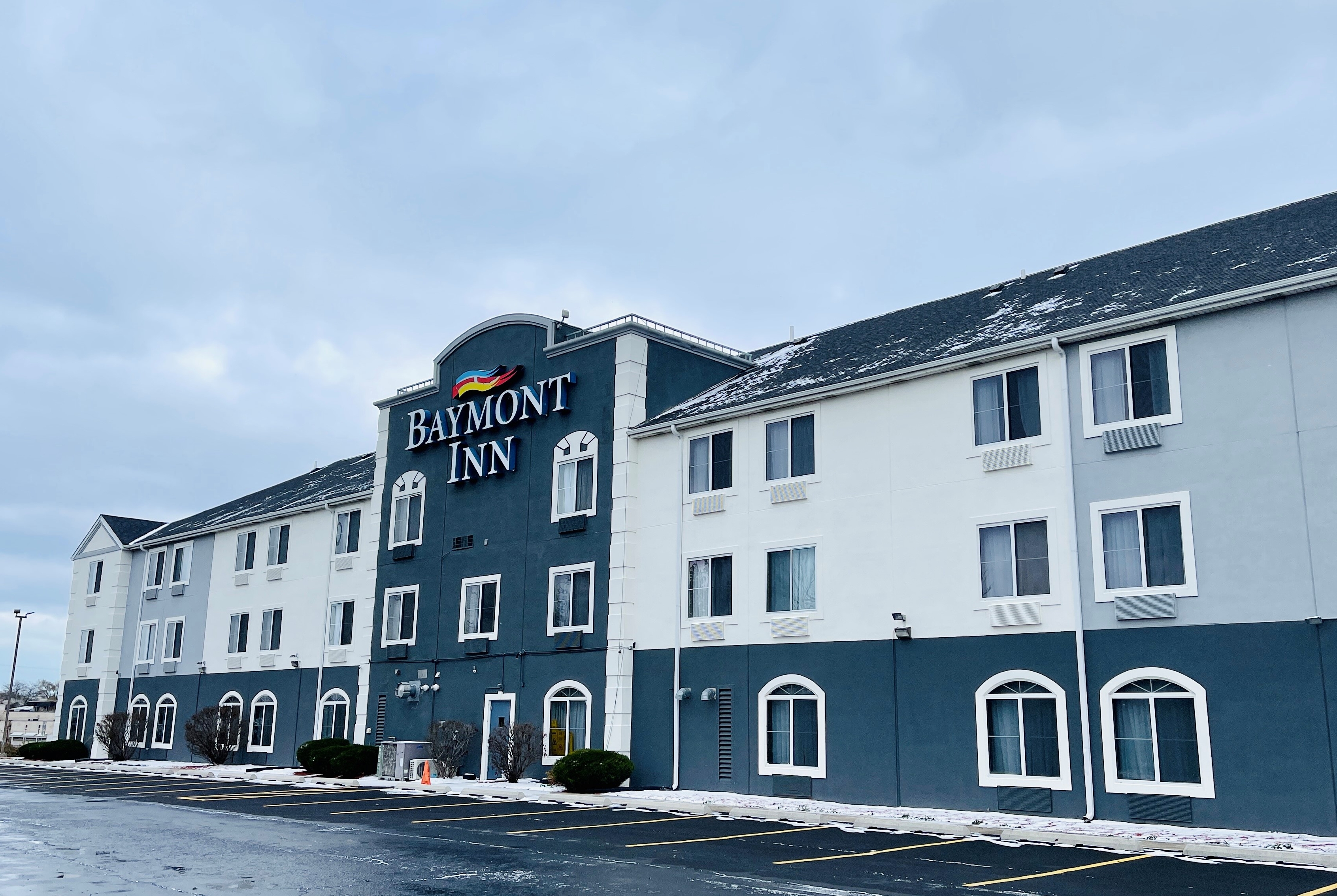 Exterior of Baymont by Wyndham Chicago/Calumet City hotel in Calumet City, Illinois