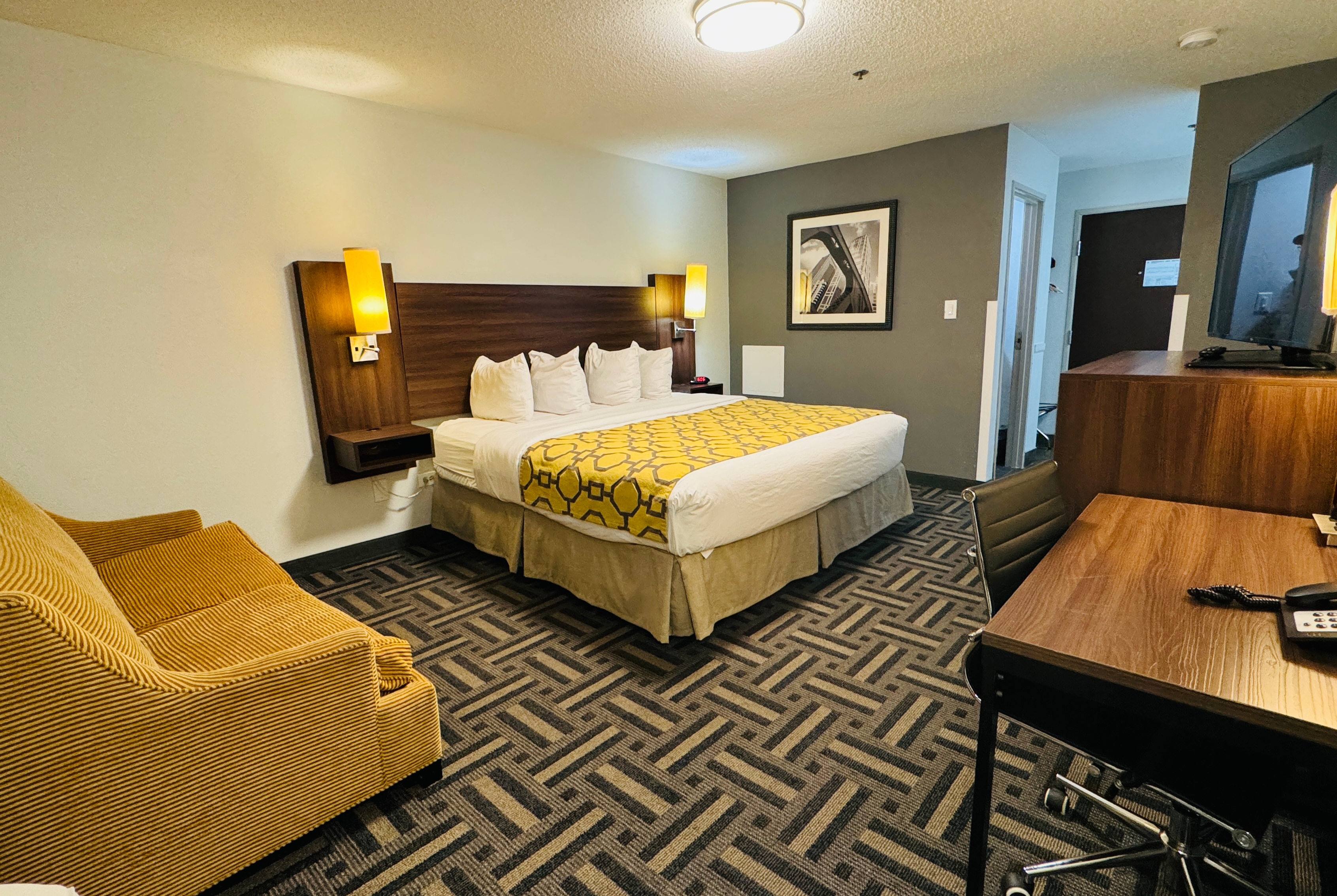 Guest room at the Baymont by Wyndham Chicago/Calumet City in Calumet City, Illinois
