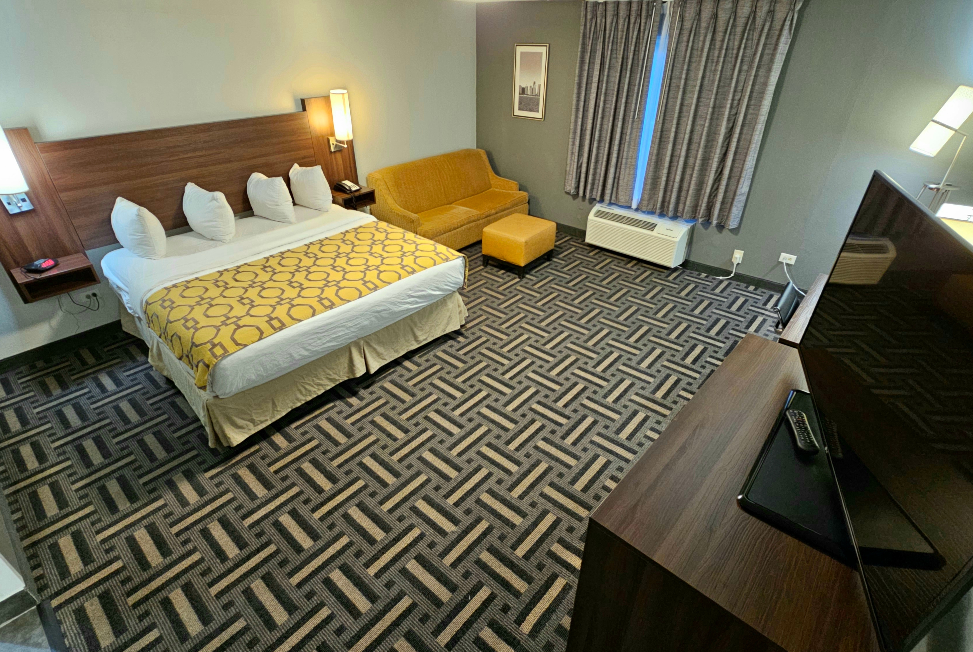Guest room at the Baymont by Wyndham Chicago/Calumet City in Calumet City, Illinois