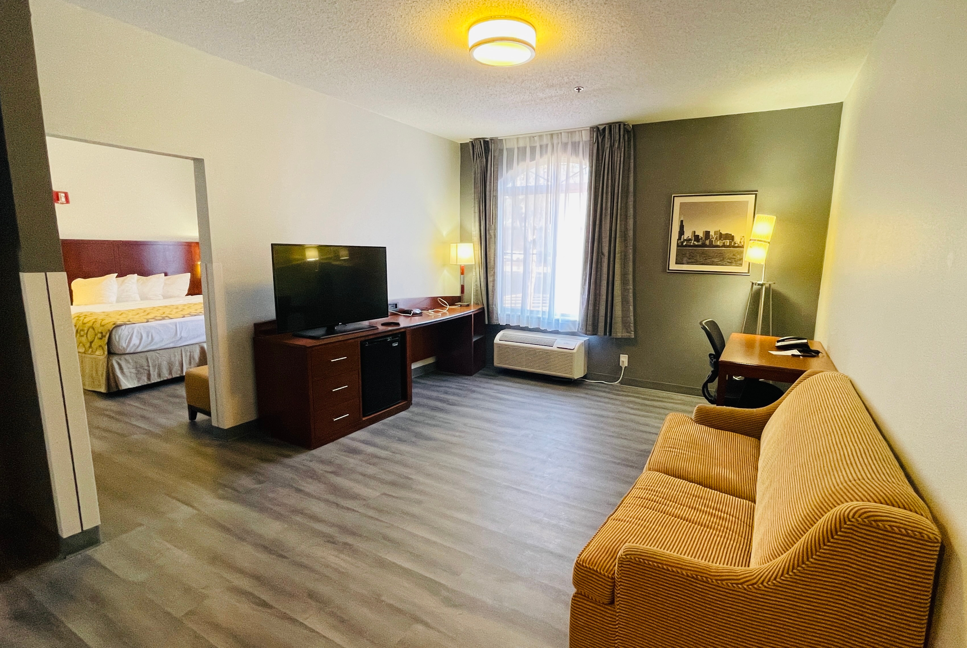Baymont by Wyndham Chicago/Calumet City suite in Calumet City, Illinois