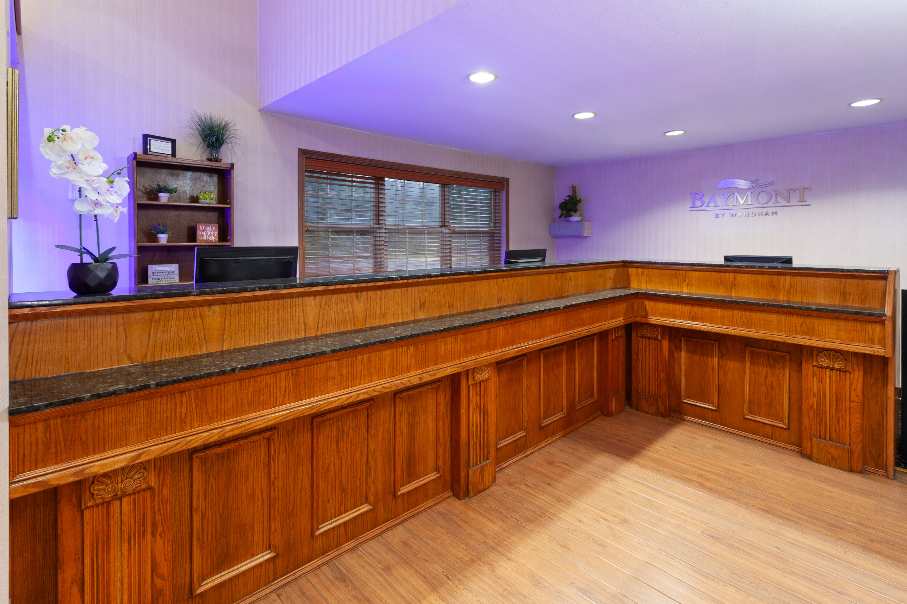 Baymont by Wyndham Chester IL reception in Chester, Illinois