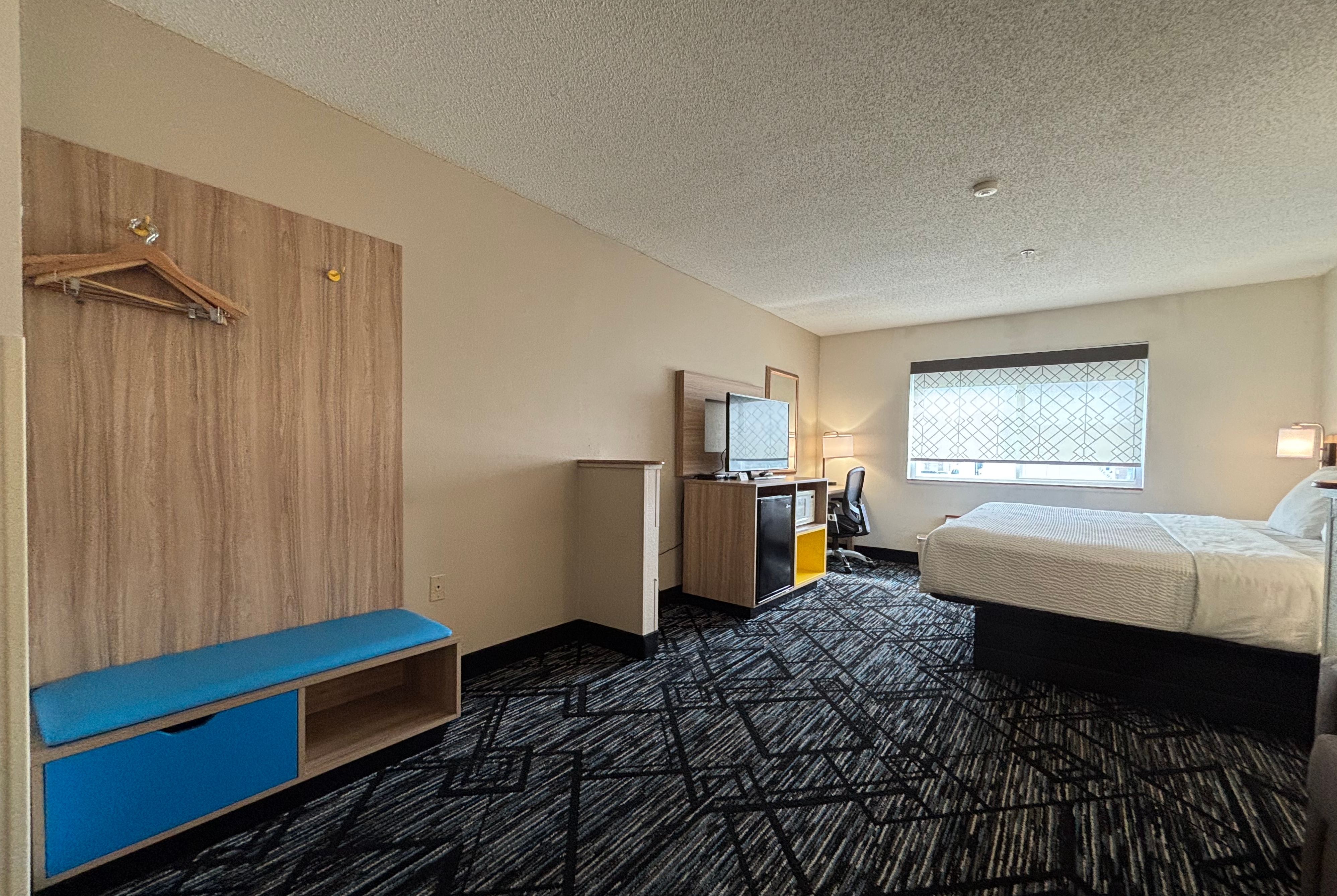 King bed guest room at the Baymont by Wyndham Decatur IL North in Decatur, Illinois