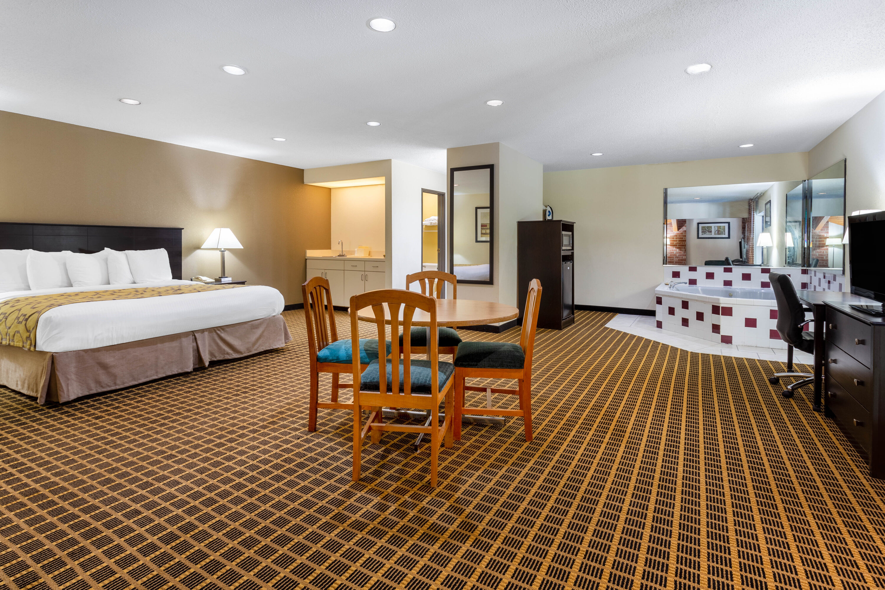 Baymont by Wyndham Harvard suite in Harvard, Illinois