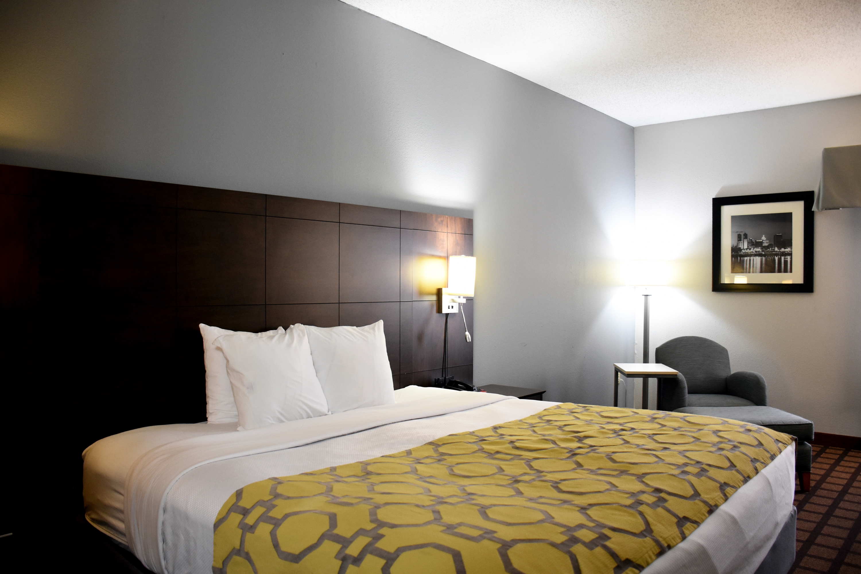 Guest room at the Baymont by Wyndham Morton in Morton, Illinois