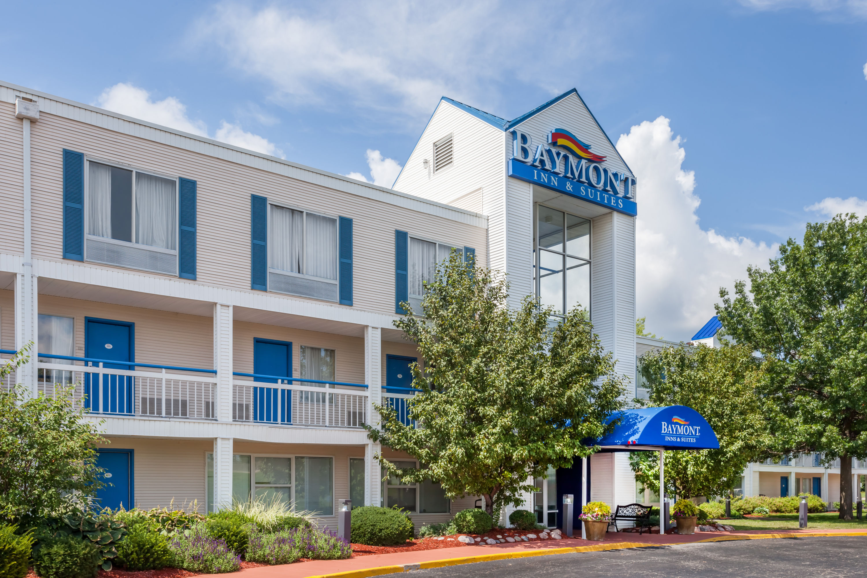 Baymont By Wyndham Peoria Peoria Il Hotels